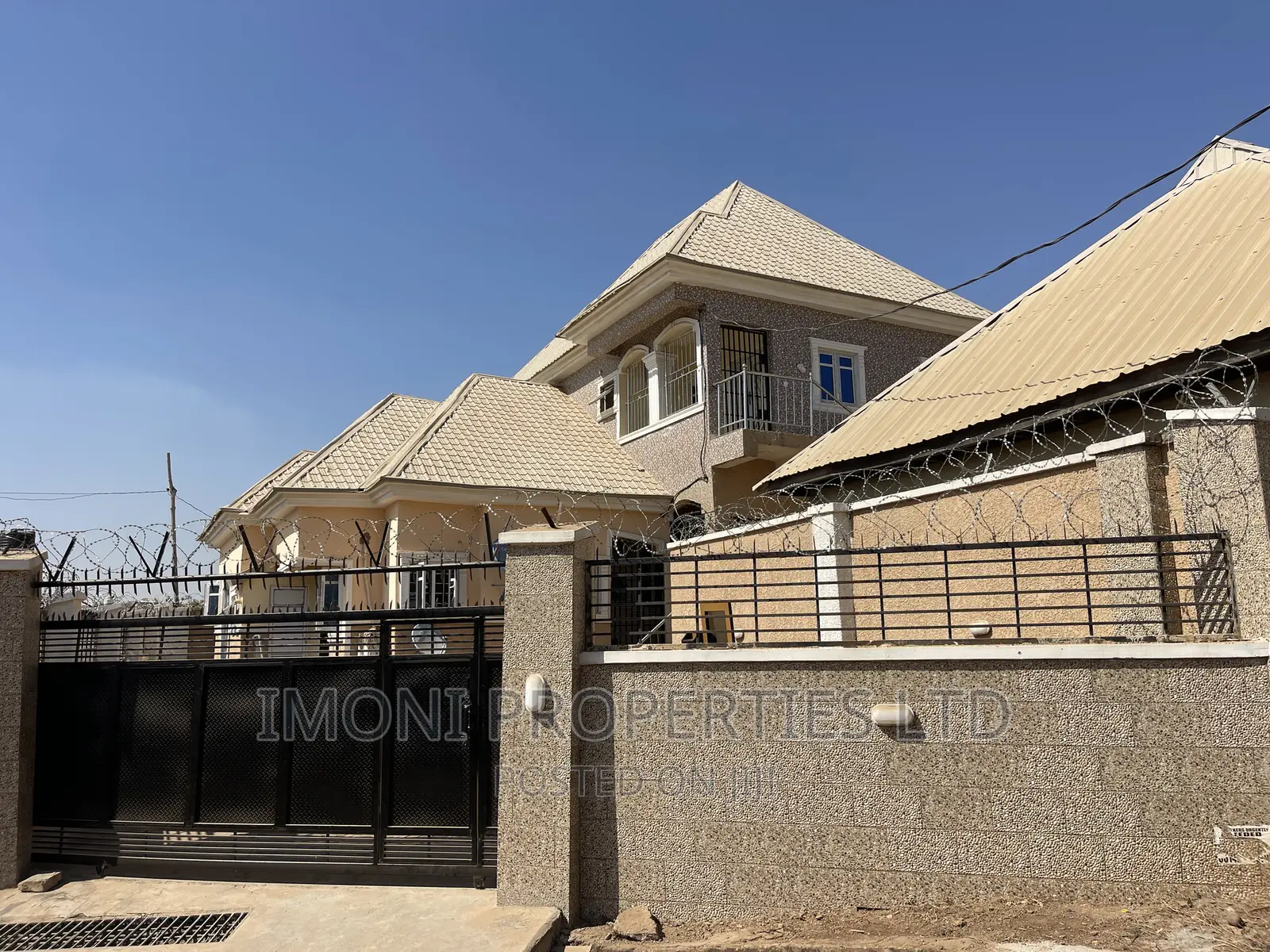 2bdrm Block of Flats in Obasajo Road, Dutse-Alhaji for rent