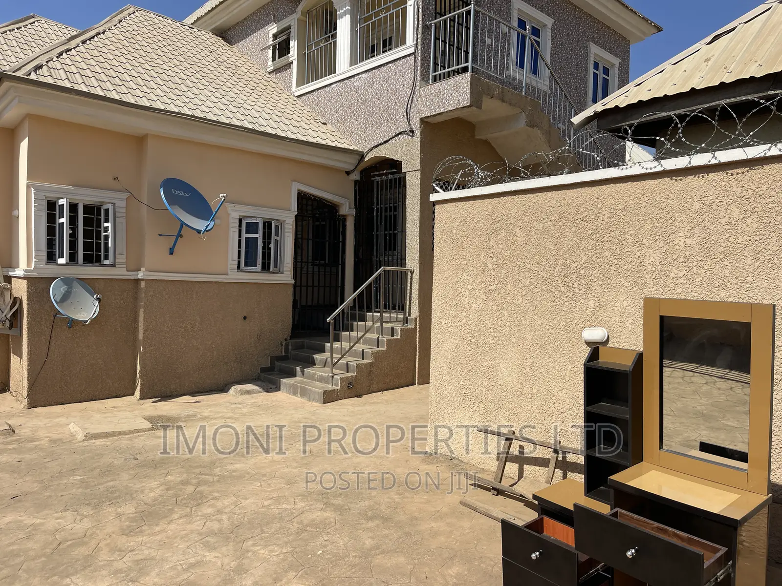 2bdrm Block of Flats in Obasajo Road, Dutse-Alhaji for rent