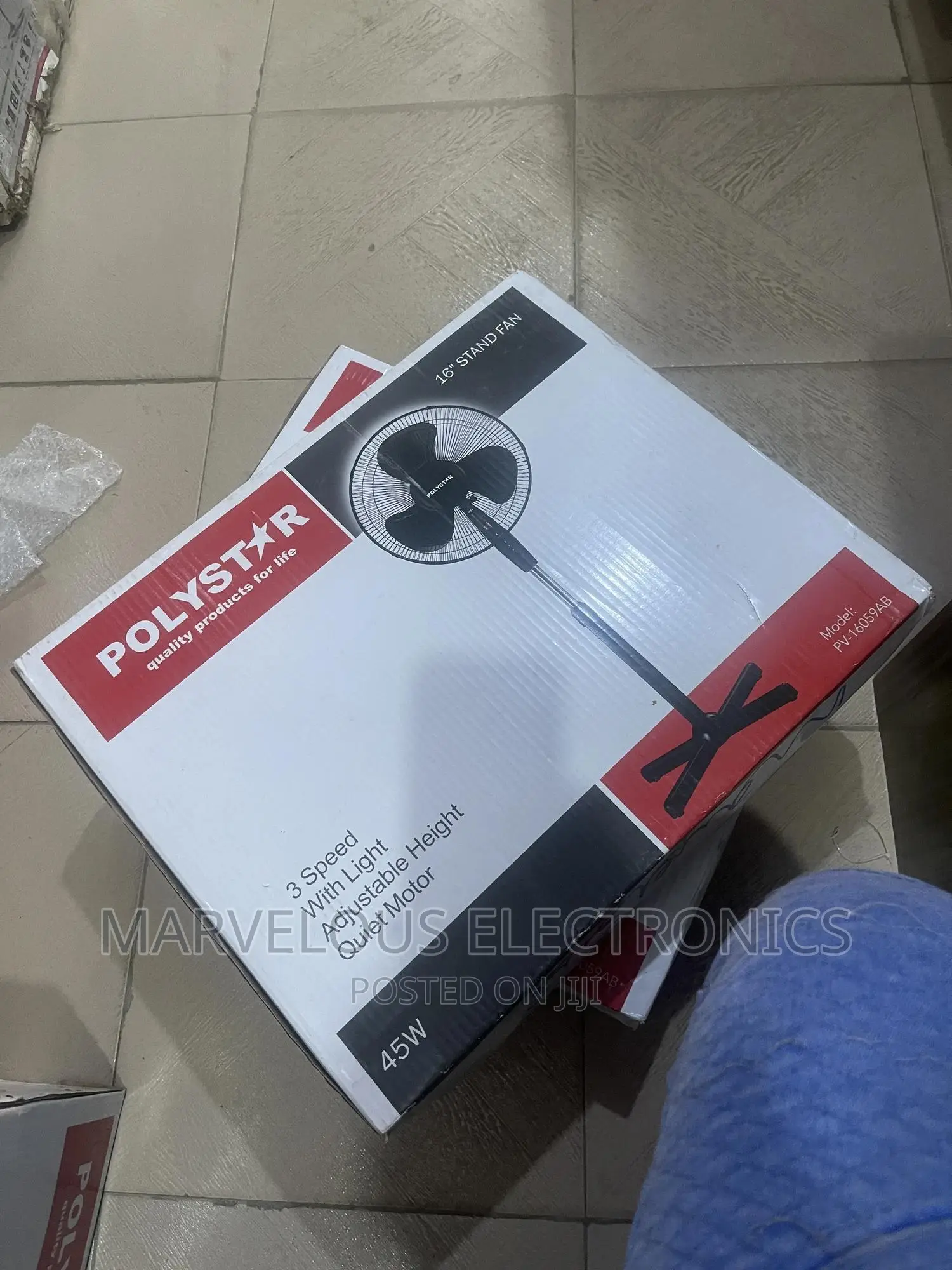 Brand New Polystar 16inch Standing Fan With Light