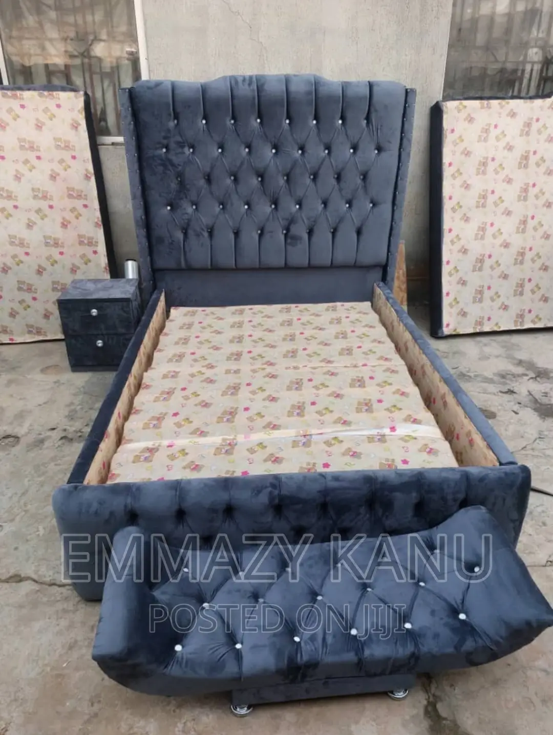 4.5 By6 Bed X Drawer X Footrest