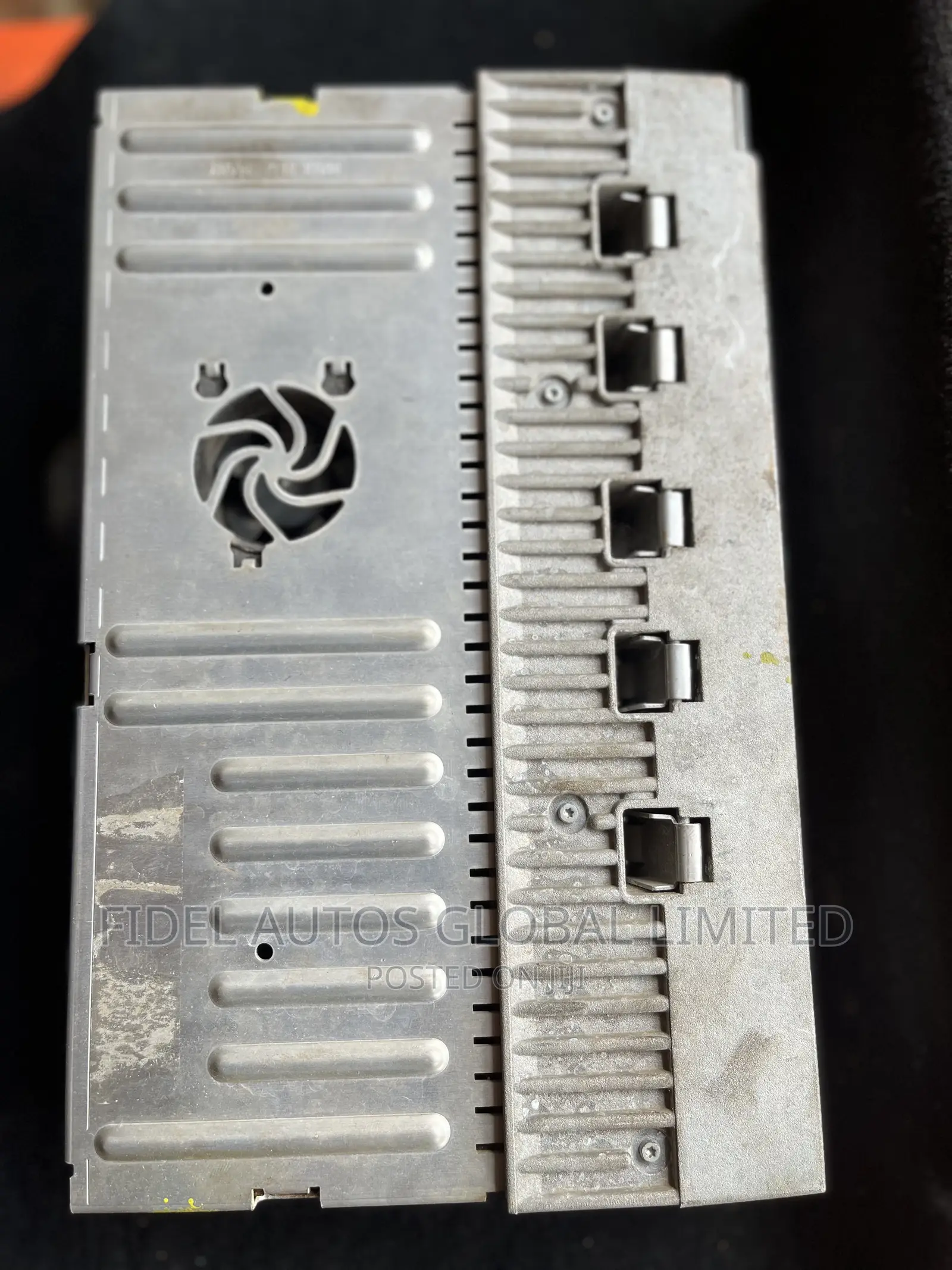 Radio Arm for S550 W221