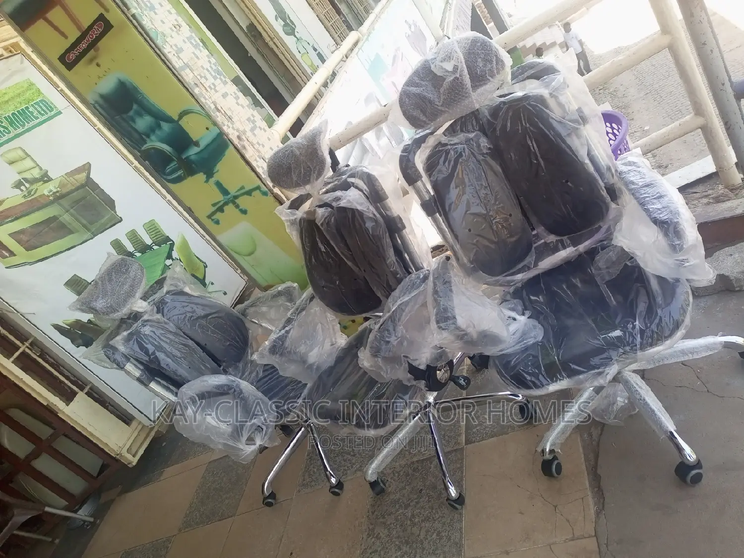 Rumber Back Support Office Swivel Chair