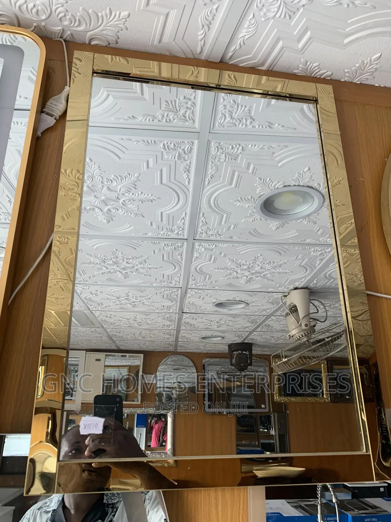 Gold Frame Mirror Square