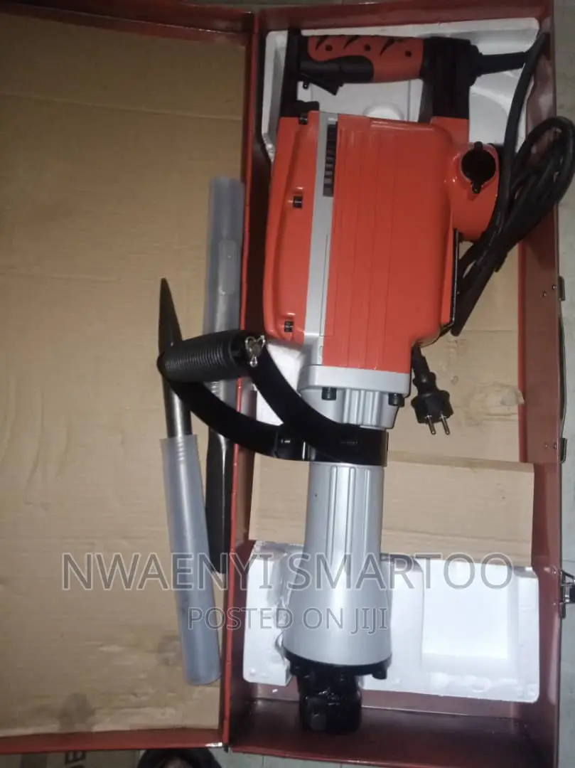 Jack Hammer Machine With Extra Chisel