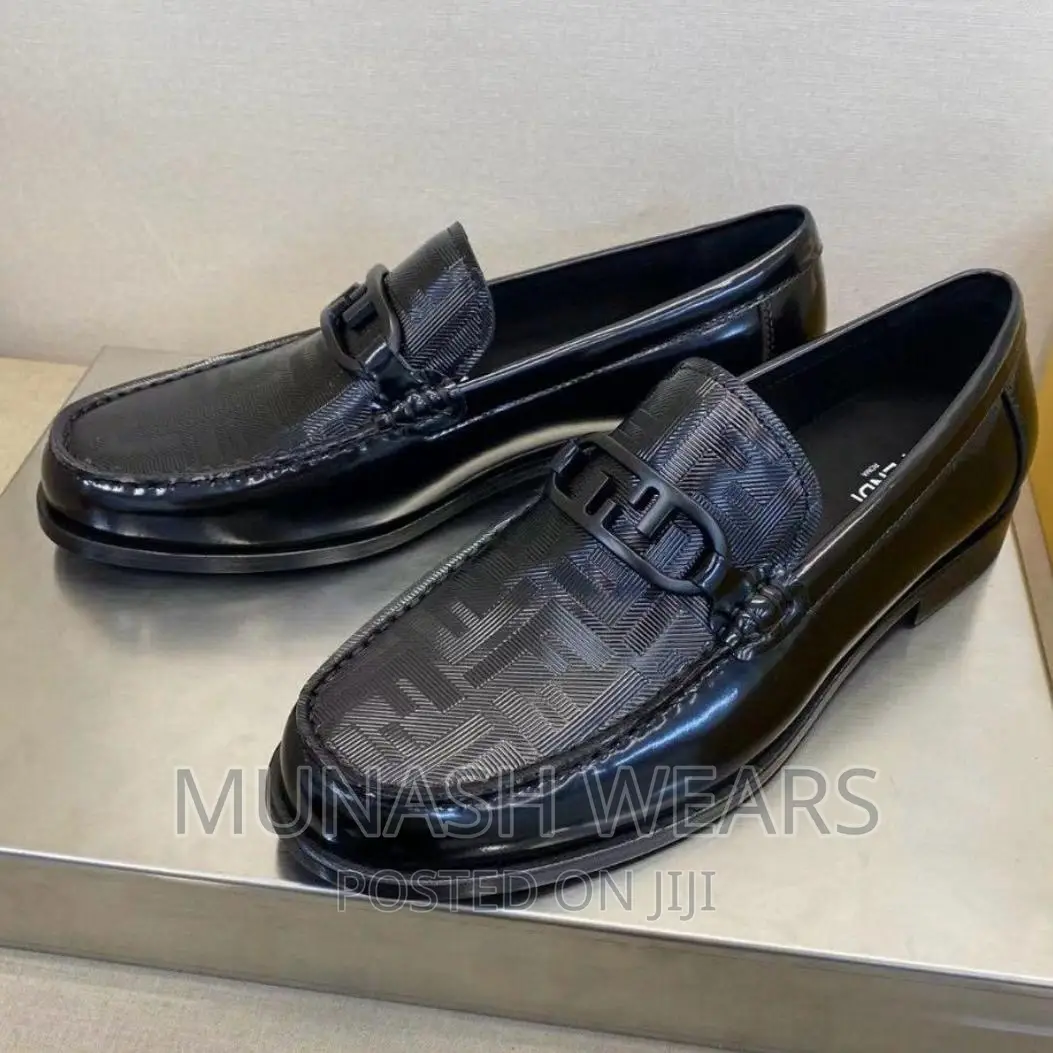 Original Leather Fendi Luxury Shoe