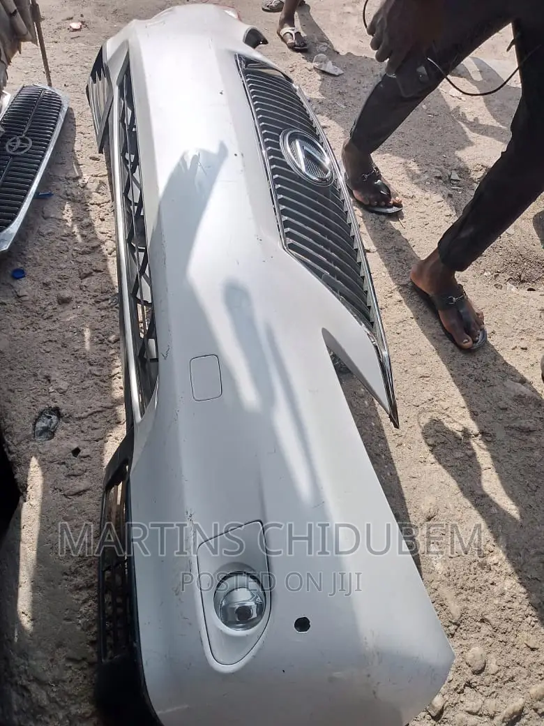 Complete Front Bumper Rx350 2010