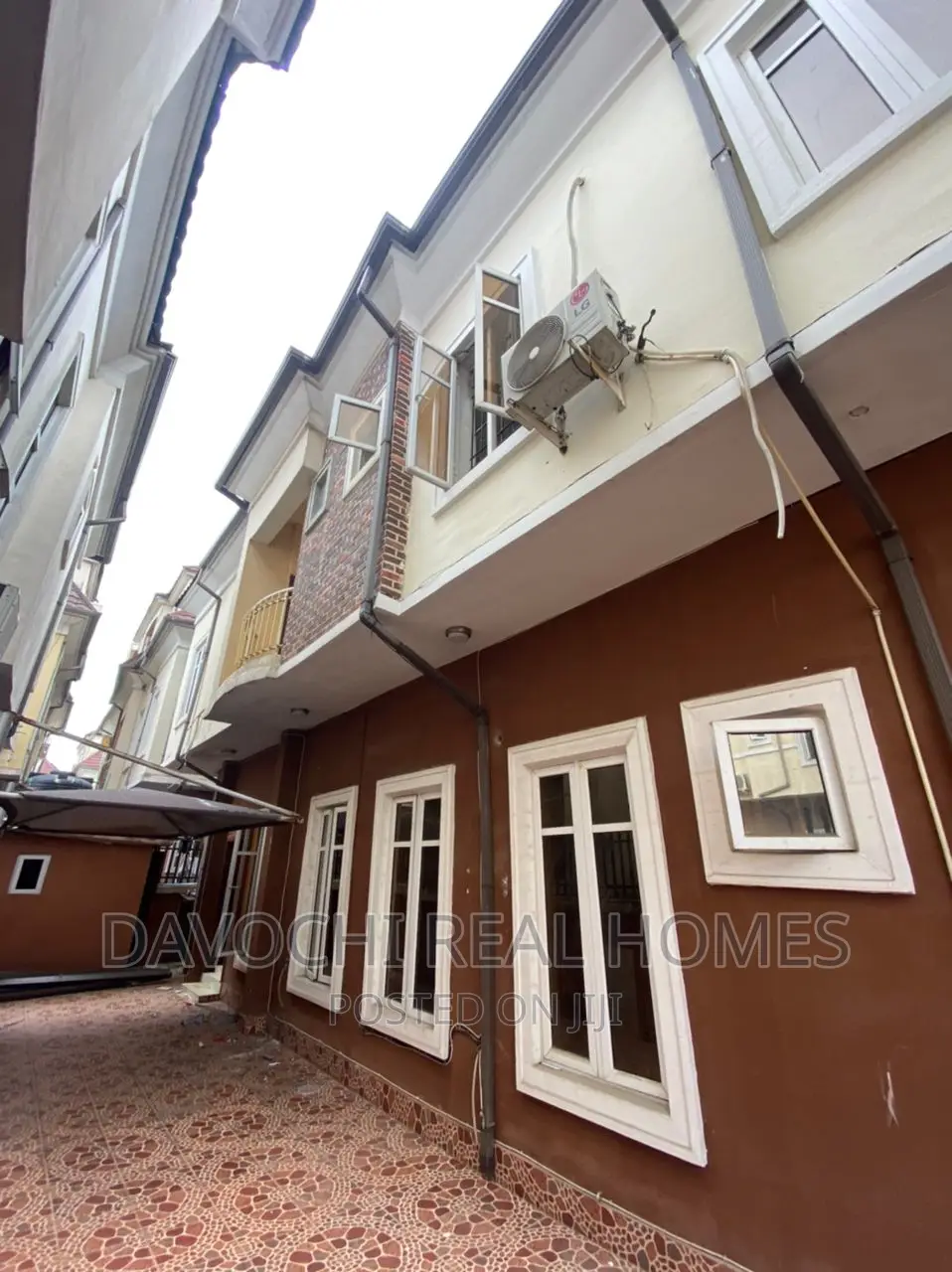 3bdrm Duplex in Ologolo, Lekki for rent