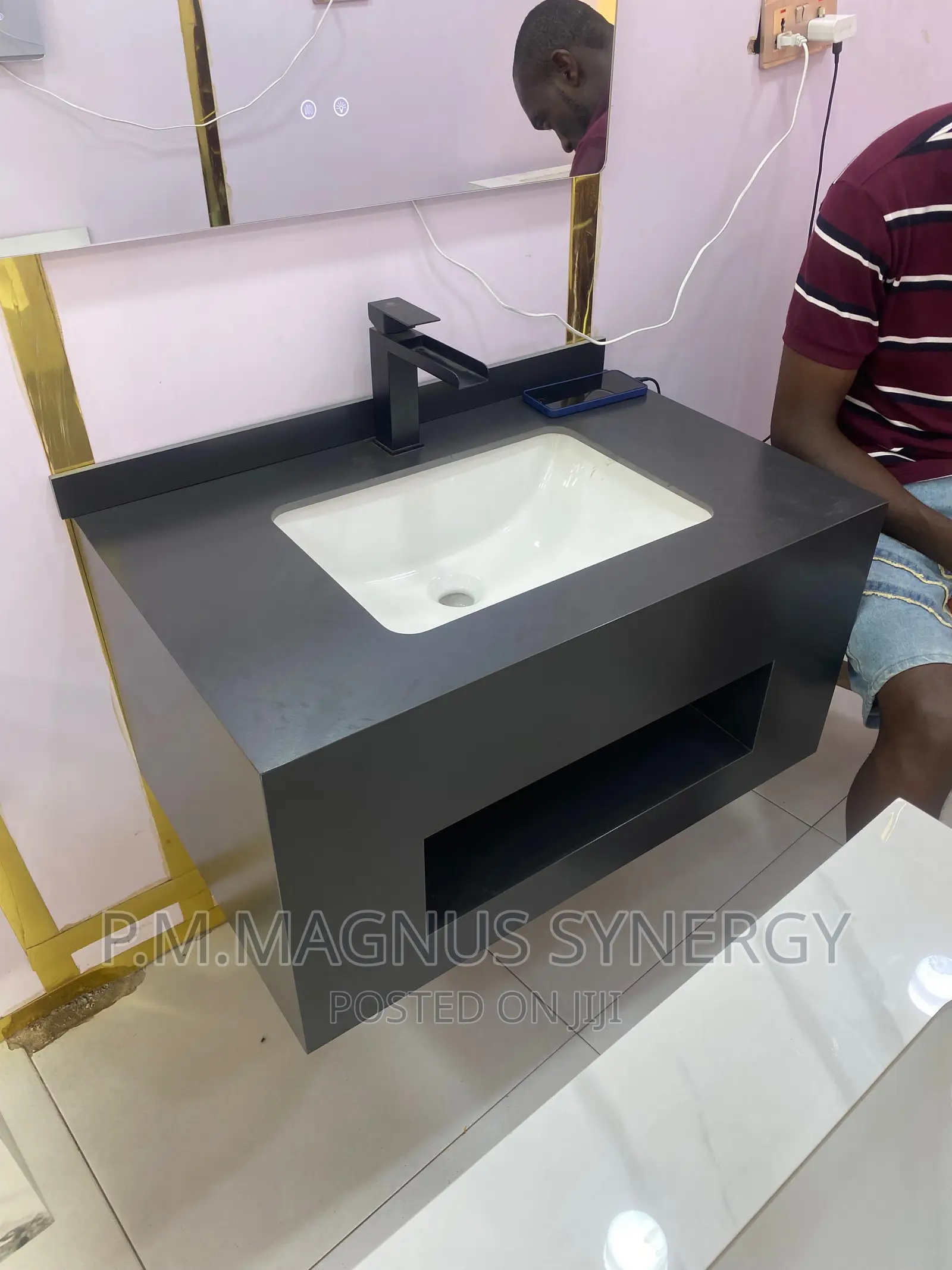 England Standard 80 by 50 Wall Hang Basin.