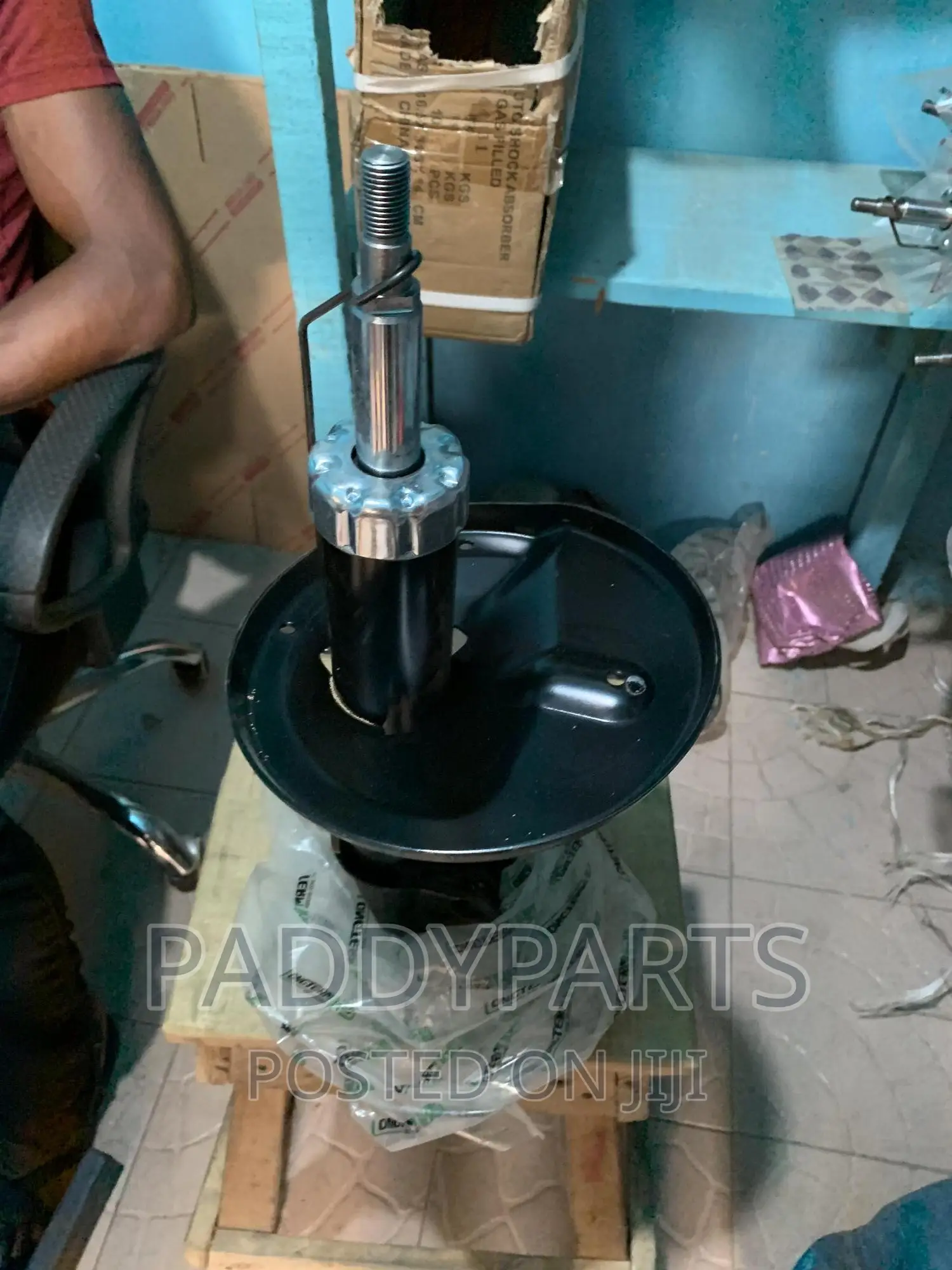 Shock Absorber Toyota Camry 2.2