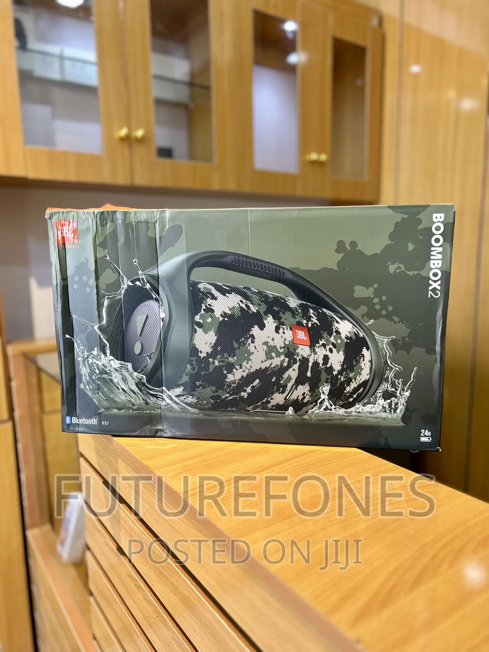 JBL Boombox 2