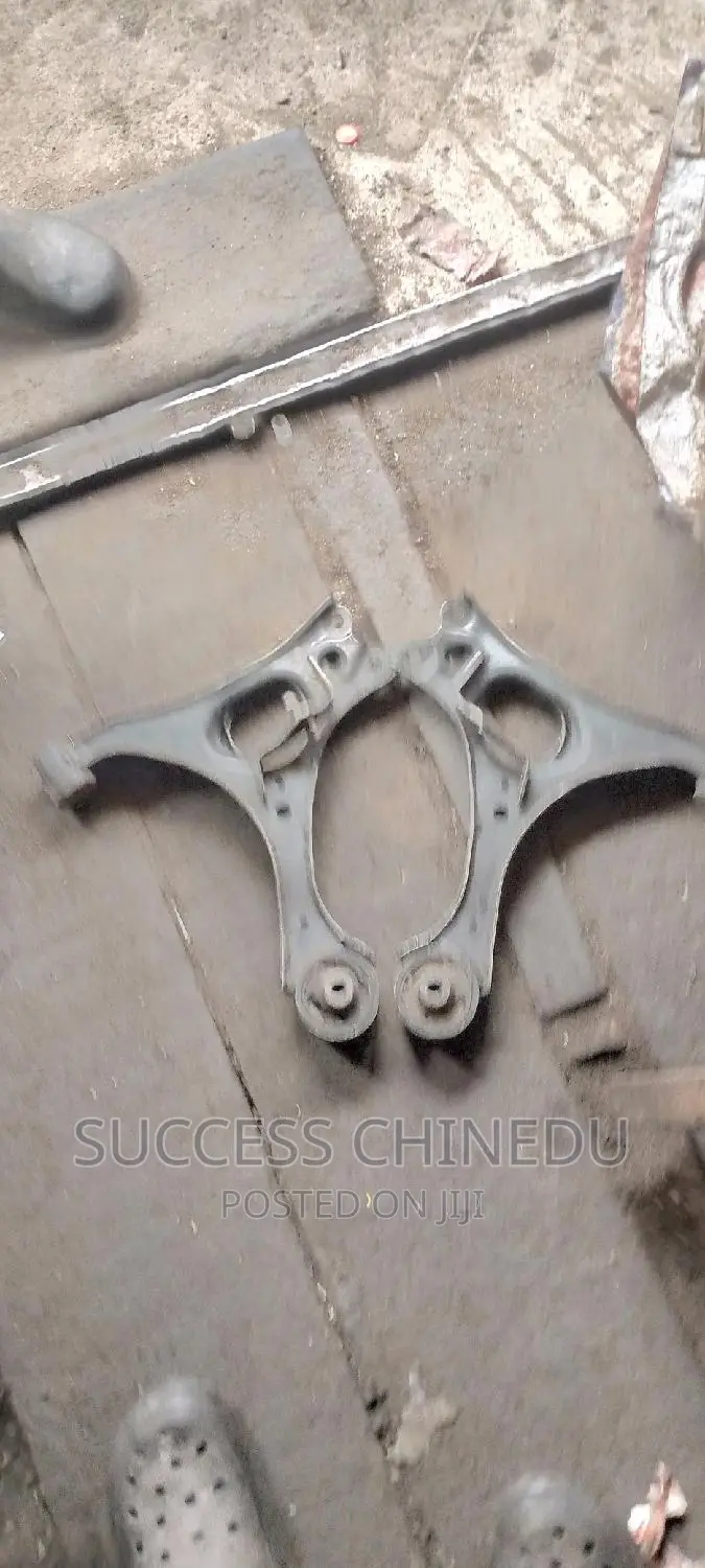 Front Lower Arm for Honda Civic 2006/2012
