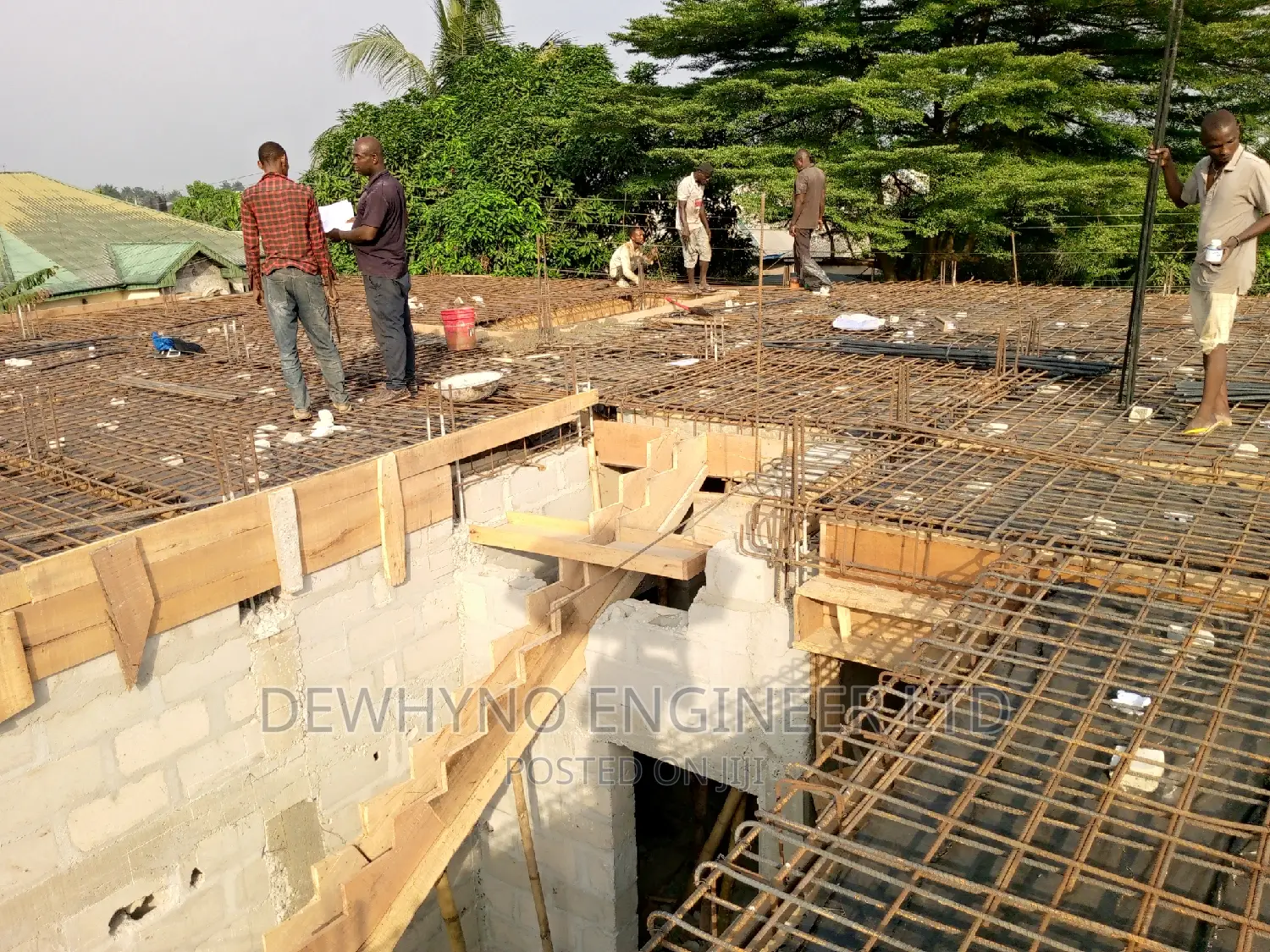 Construction of a Suspended Staircase