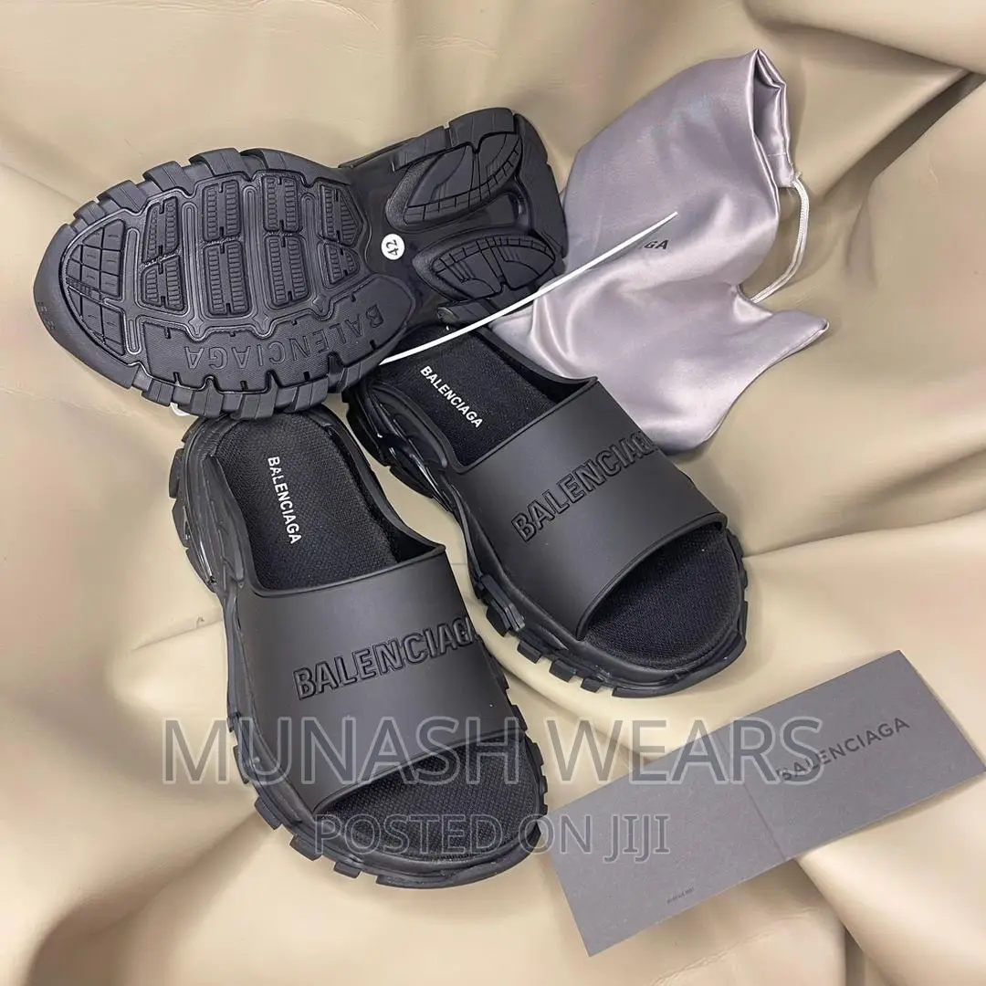BALENCIAGA Luxury Track Slide