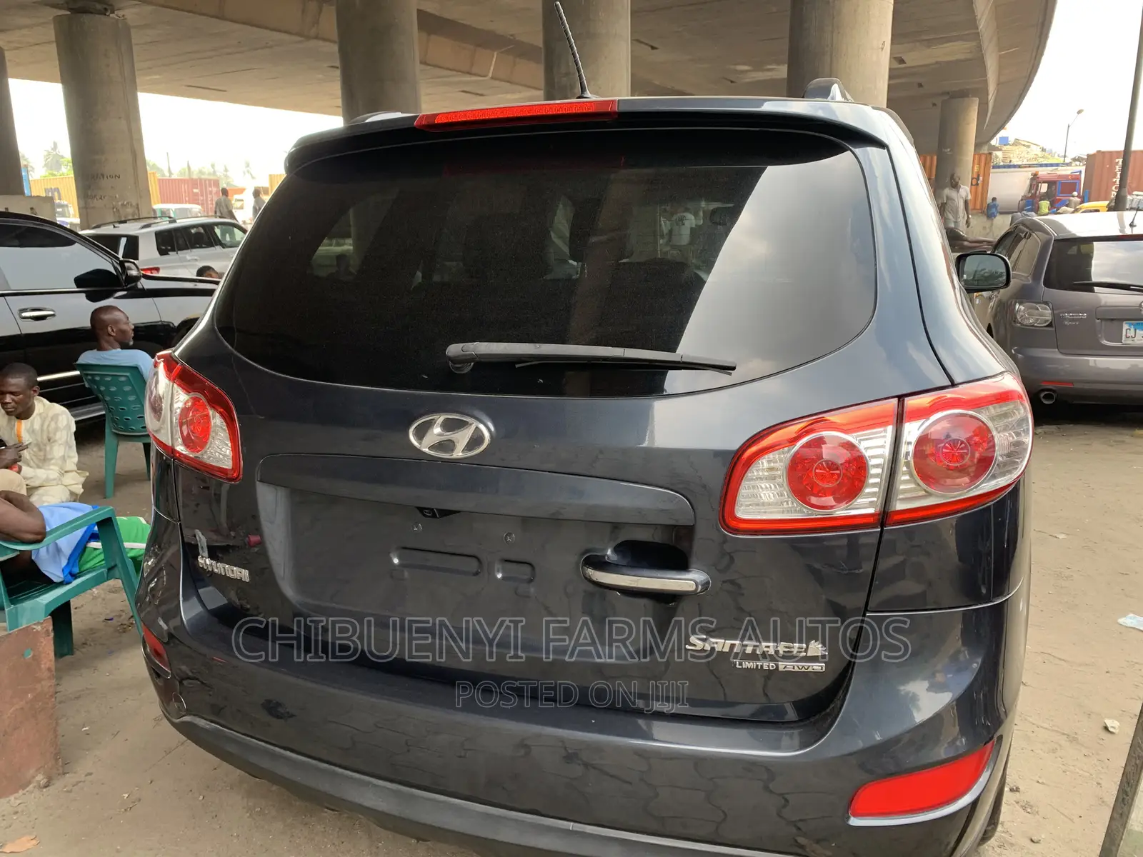 Hyundai Santa Fe Limited 2011 Gray