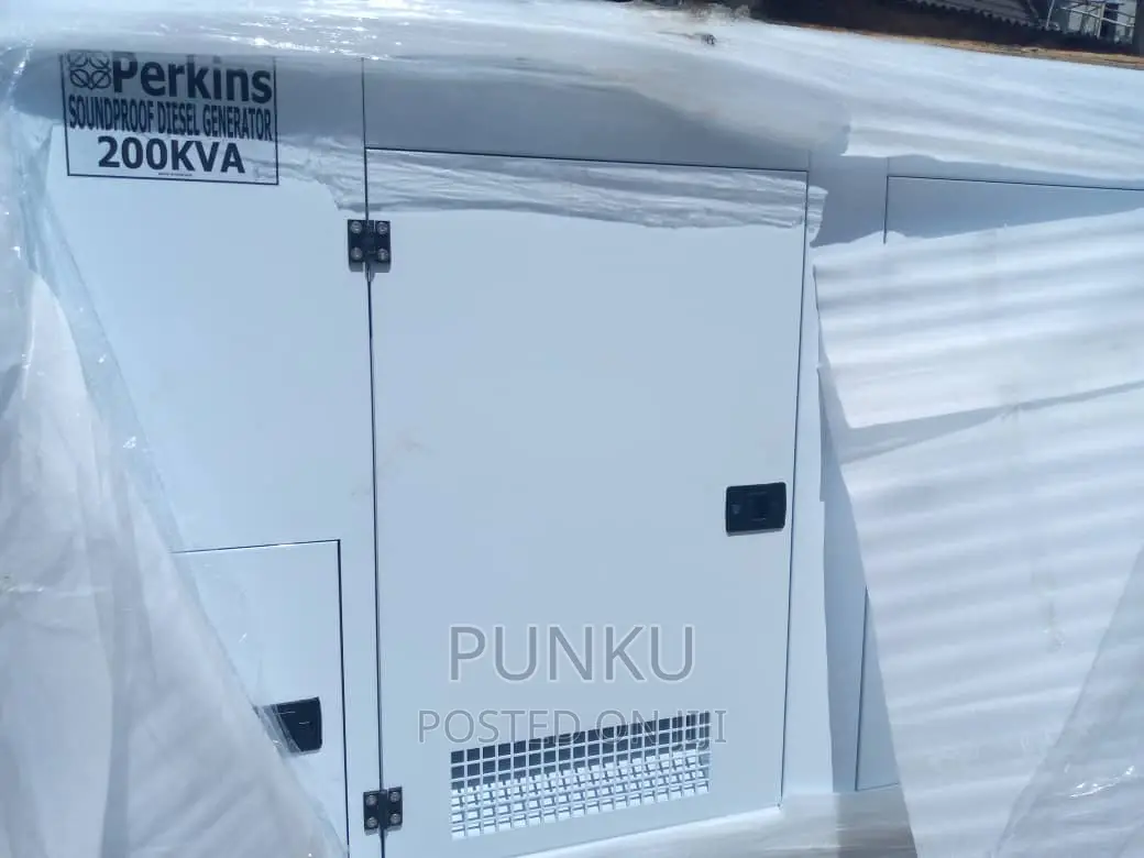 200 KVA Perkins Power Gen of Pure Copper Engine Capacity