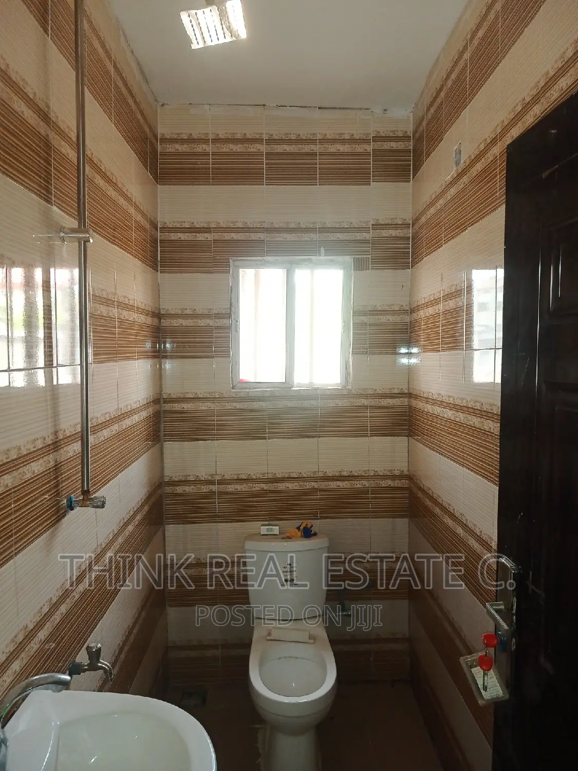 1bdrm Room & Parlour in Winners,Sapele Road, Benin City for rent