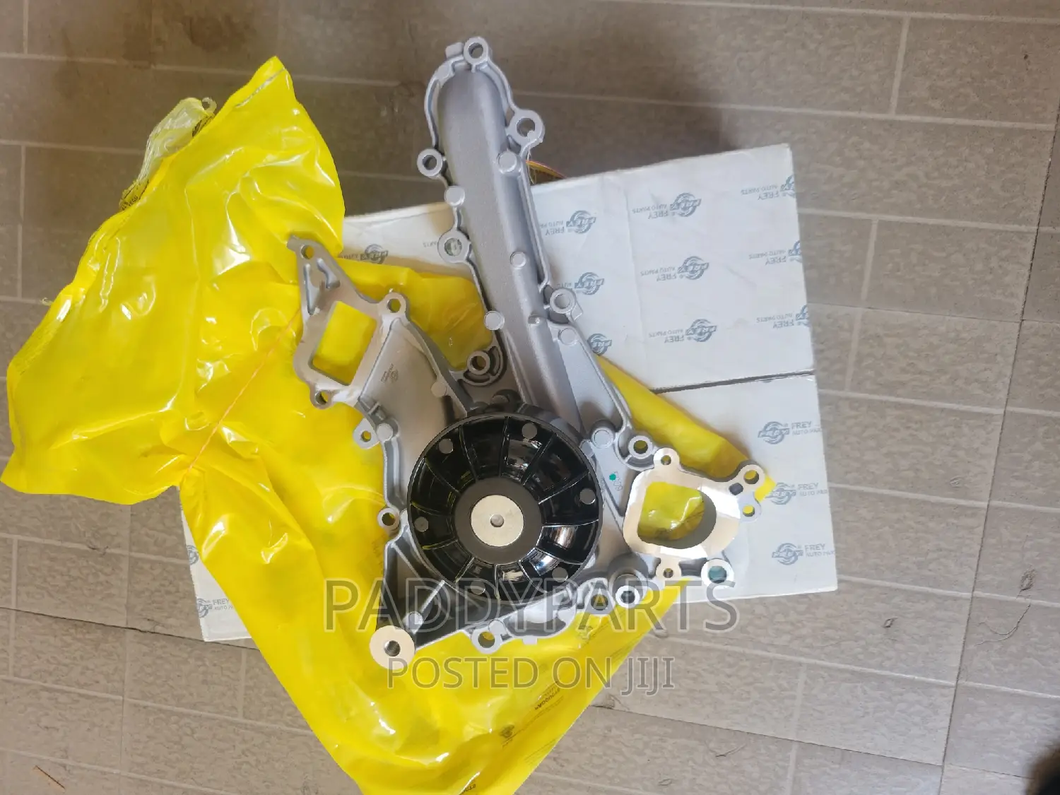 MERCEDES Benz GLE Engine Water Pump