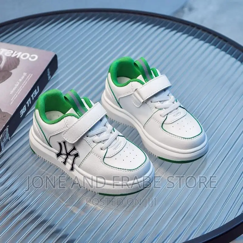 Children Sneaker Canvas Shoe