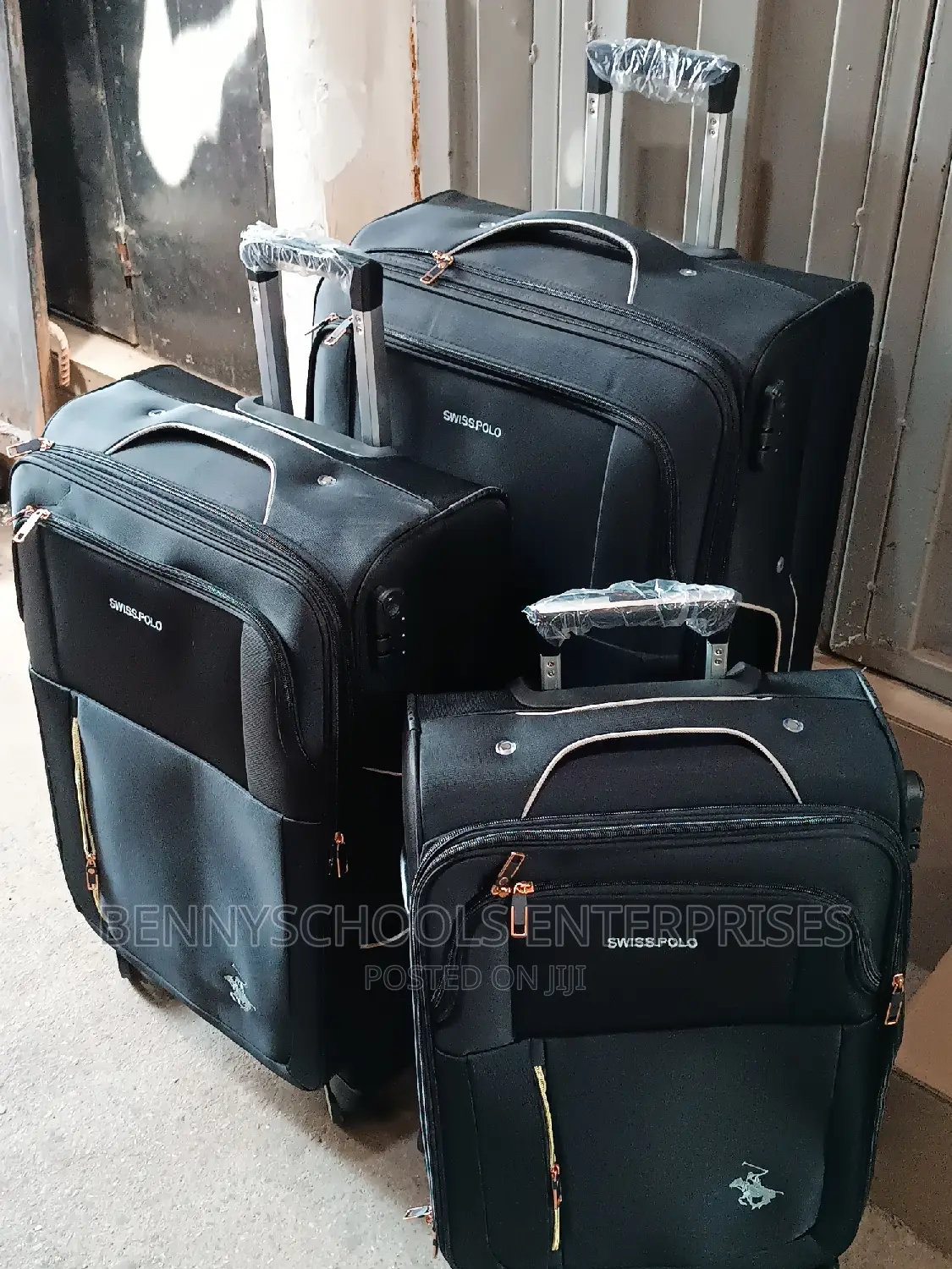Set of 3 in 1 Swiss Polo Travelling Luggage Boxes