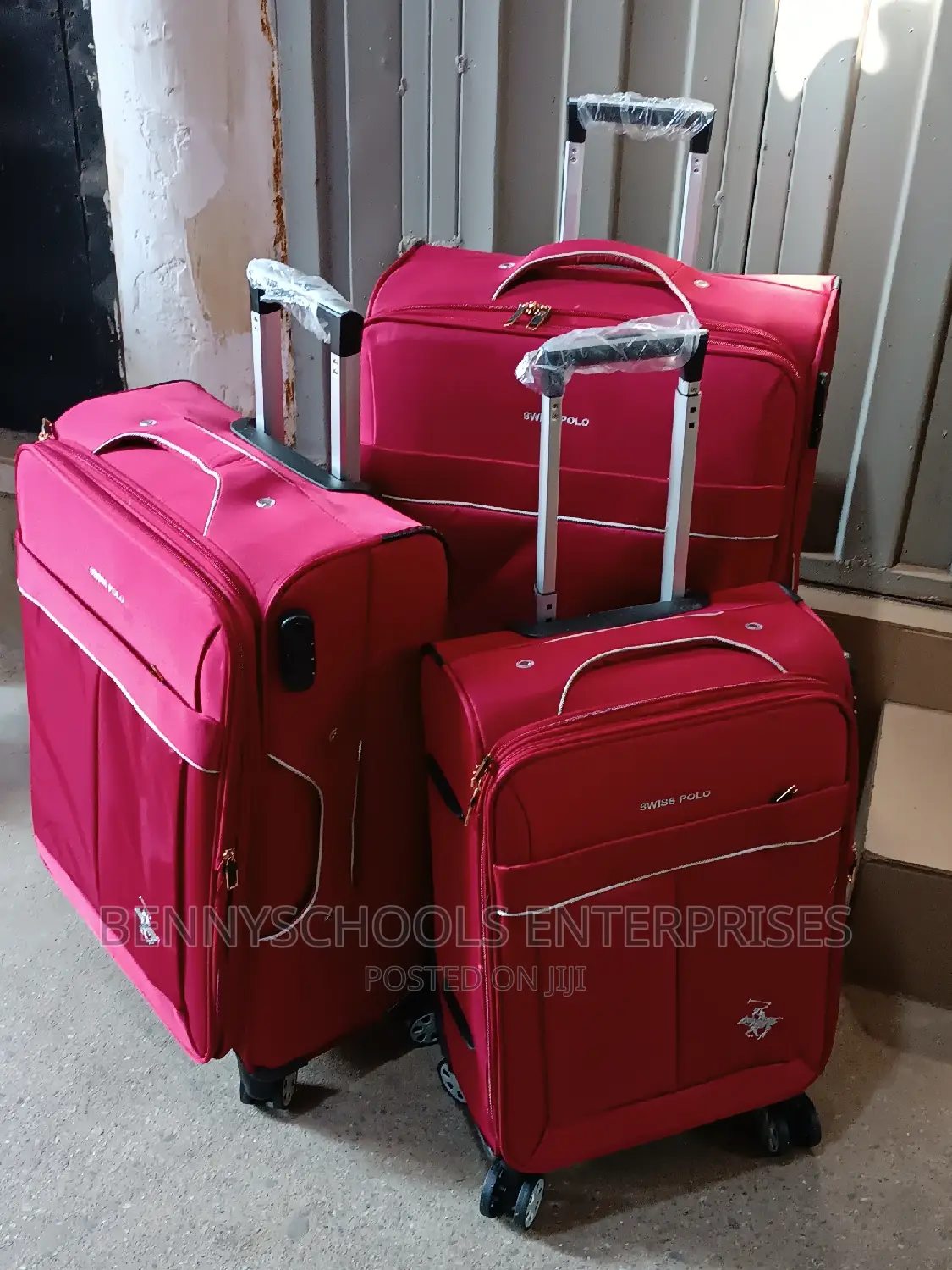 Set of 3 in 1 Swiss Polo Travelling Luggage Boxes