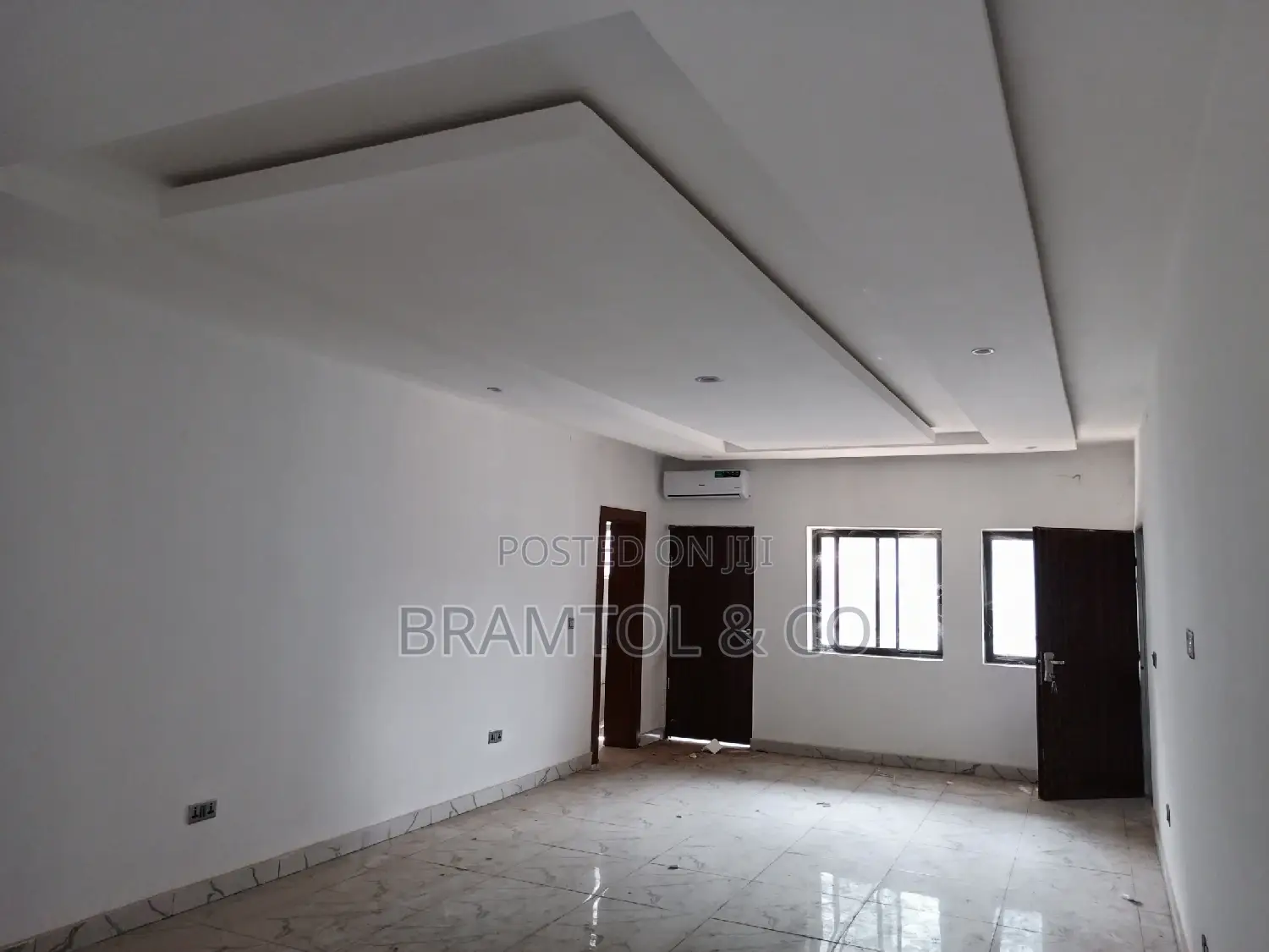 3bdrm Block of Flats in Guzape District for rent