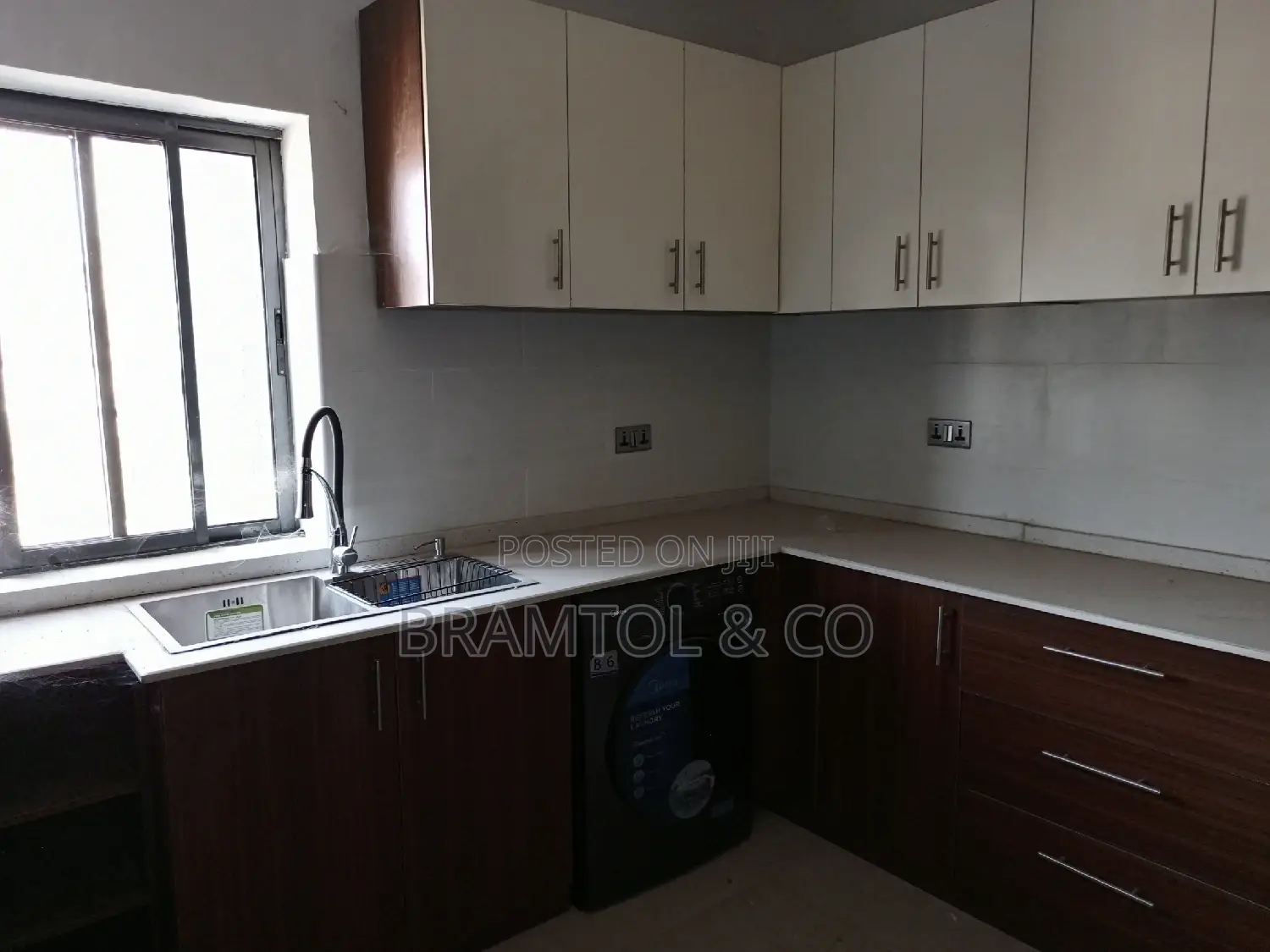 3bdrm Block of Flats in Guzape District for rent