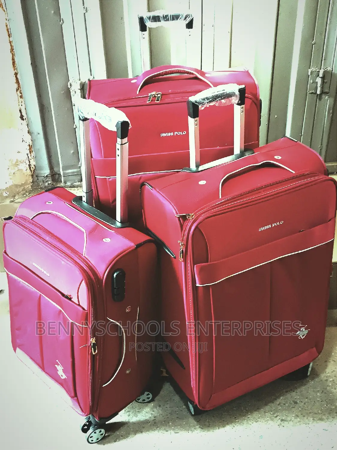 Set of 3 in 1 Swiss Polo Travelling Luggage Boxes