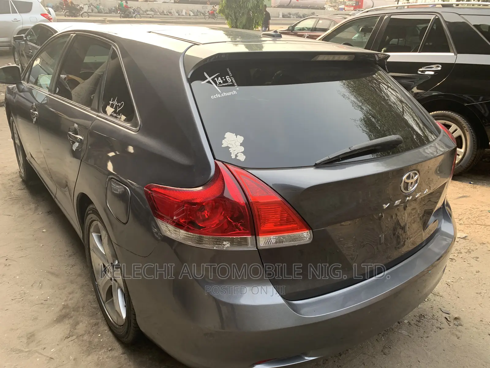 Toyota Venza AWD 2011 Gray