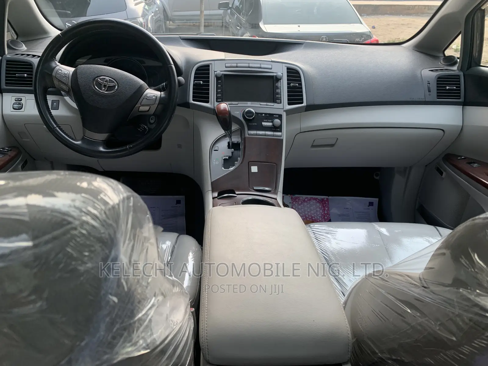 Toyota Venza AWD 2011 Gray