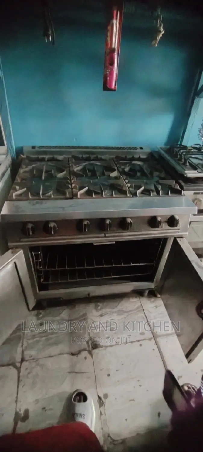 6 Burner Industrial Gas Cooker With Oven