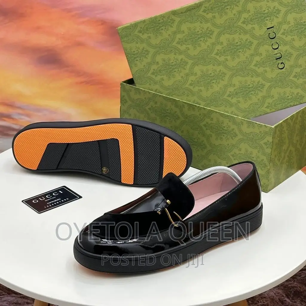 Beautifully Designed Gucci Shoe