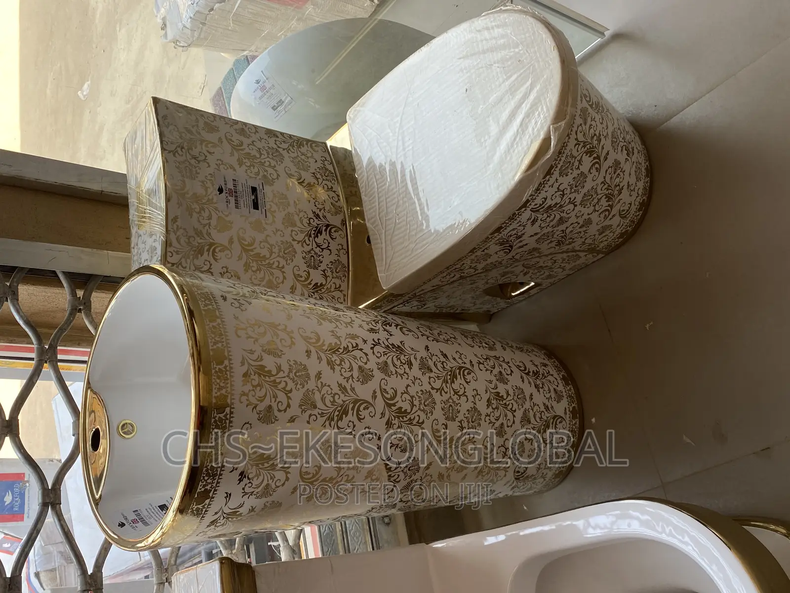Executive Master Closet/Wc