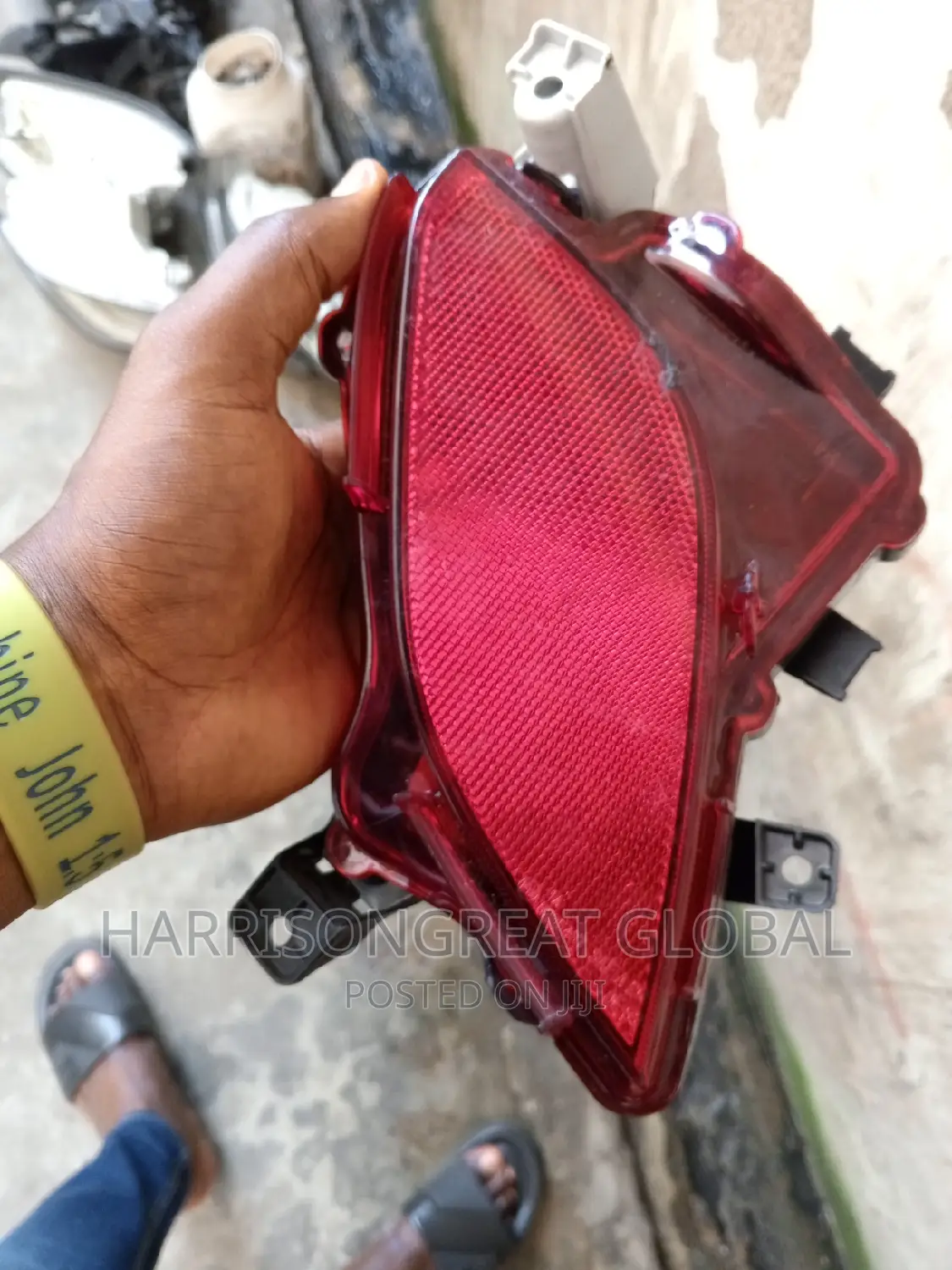 Back Bumper Reflector for Toyota Highlander 2020 Mdel