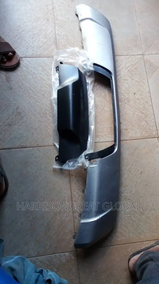 Down Pumper Padded for Hyundai Santafie 2012 Model