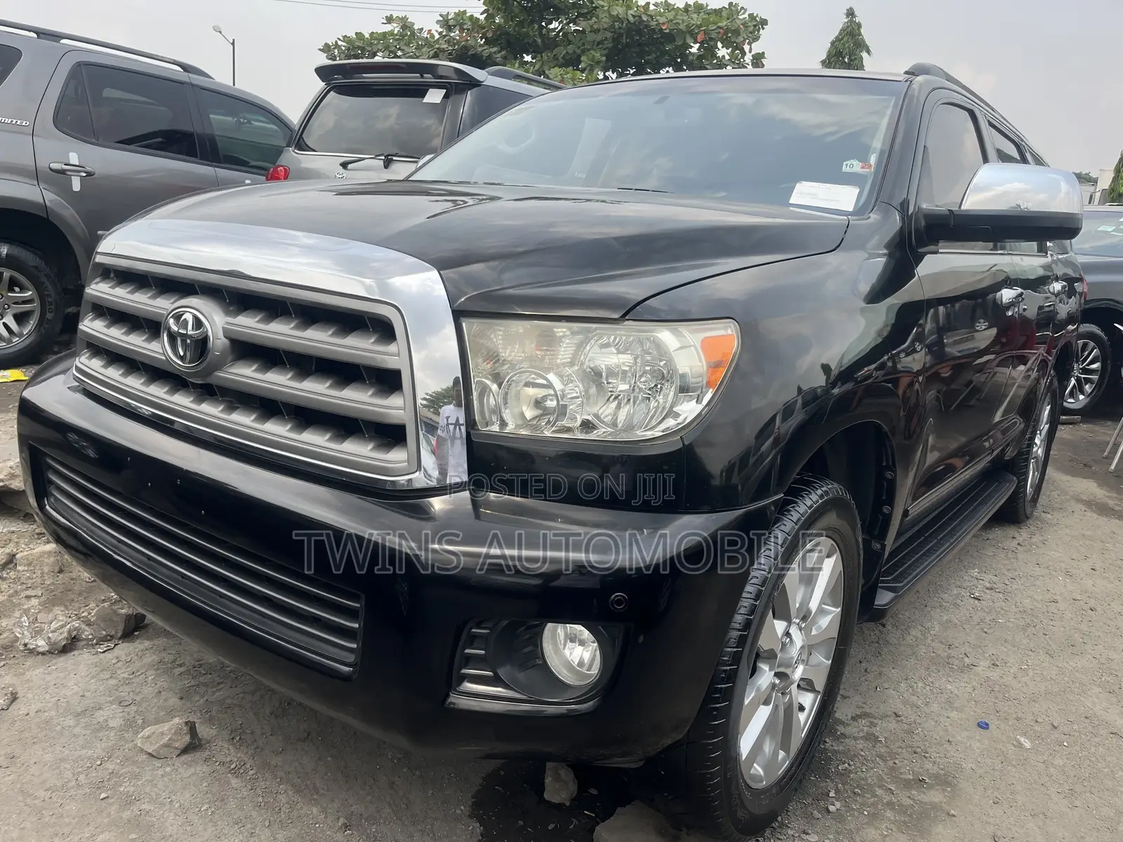 Toyota Sequoia 2013 Black