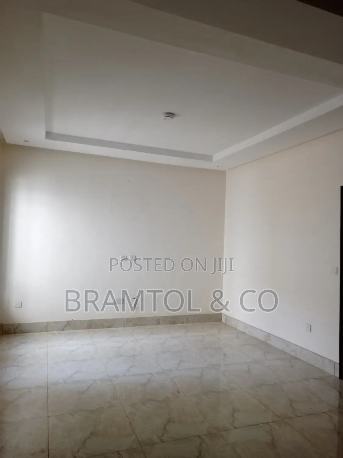 4bdrm Townhouse / Terrace in Guzape District for rent