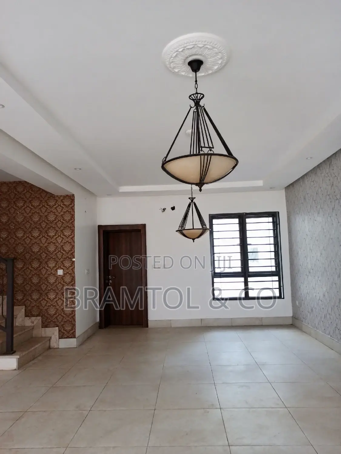 4bdrm Townhouse / Terrace in Guzape District for rent