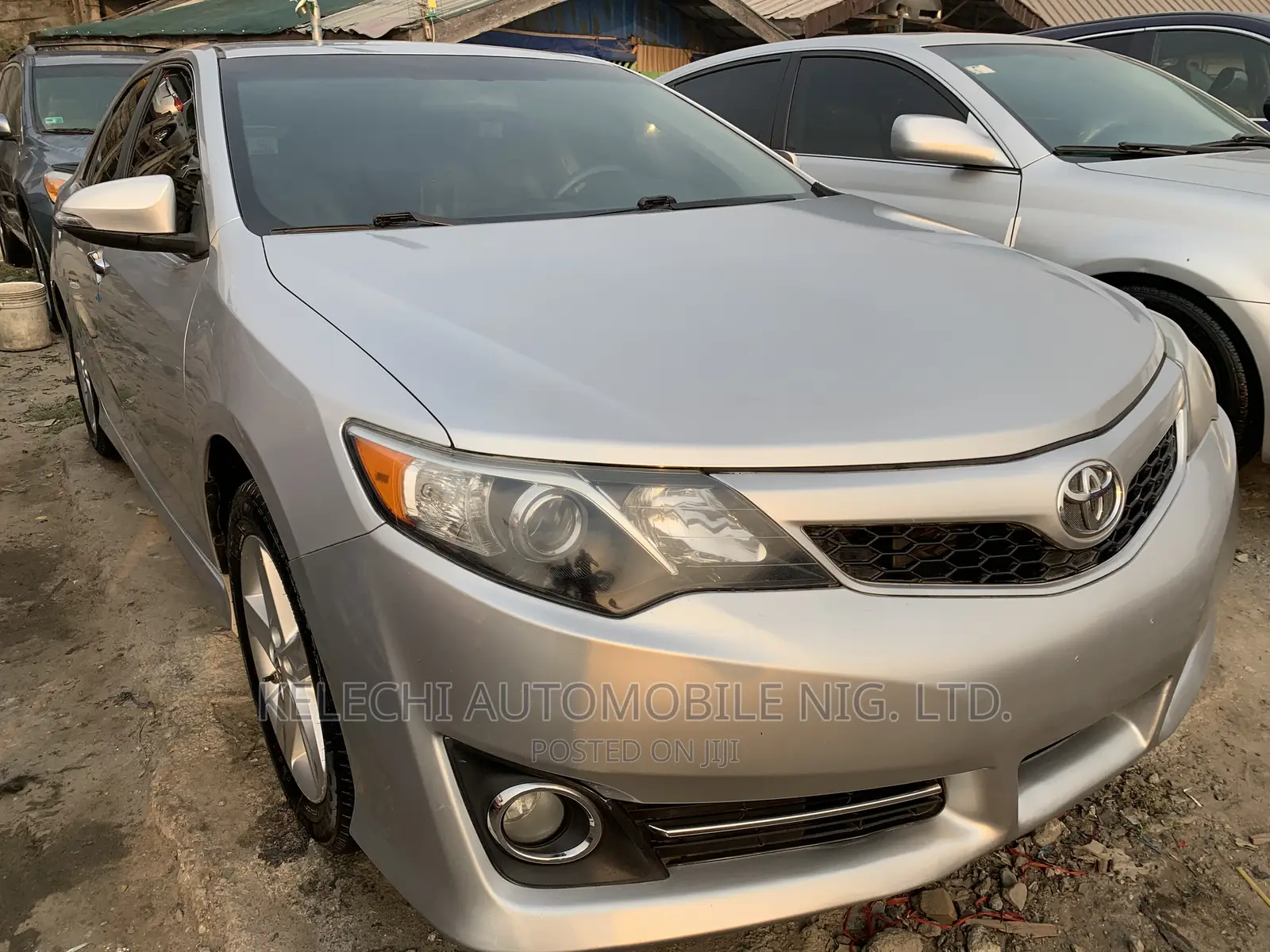 Toyota Camry 2012 Silver