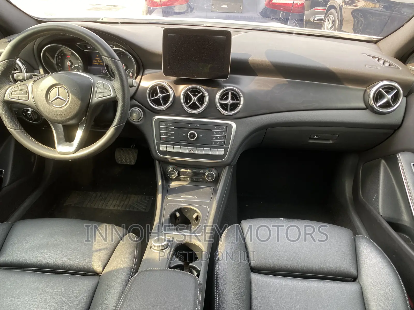 Mercedes-Benz GLA 250 2018 White