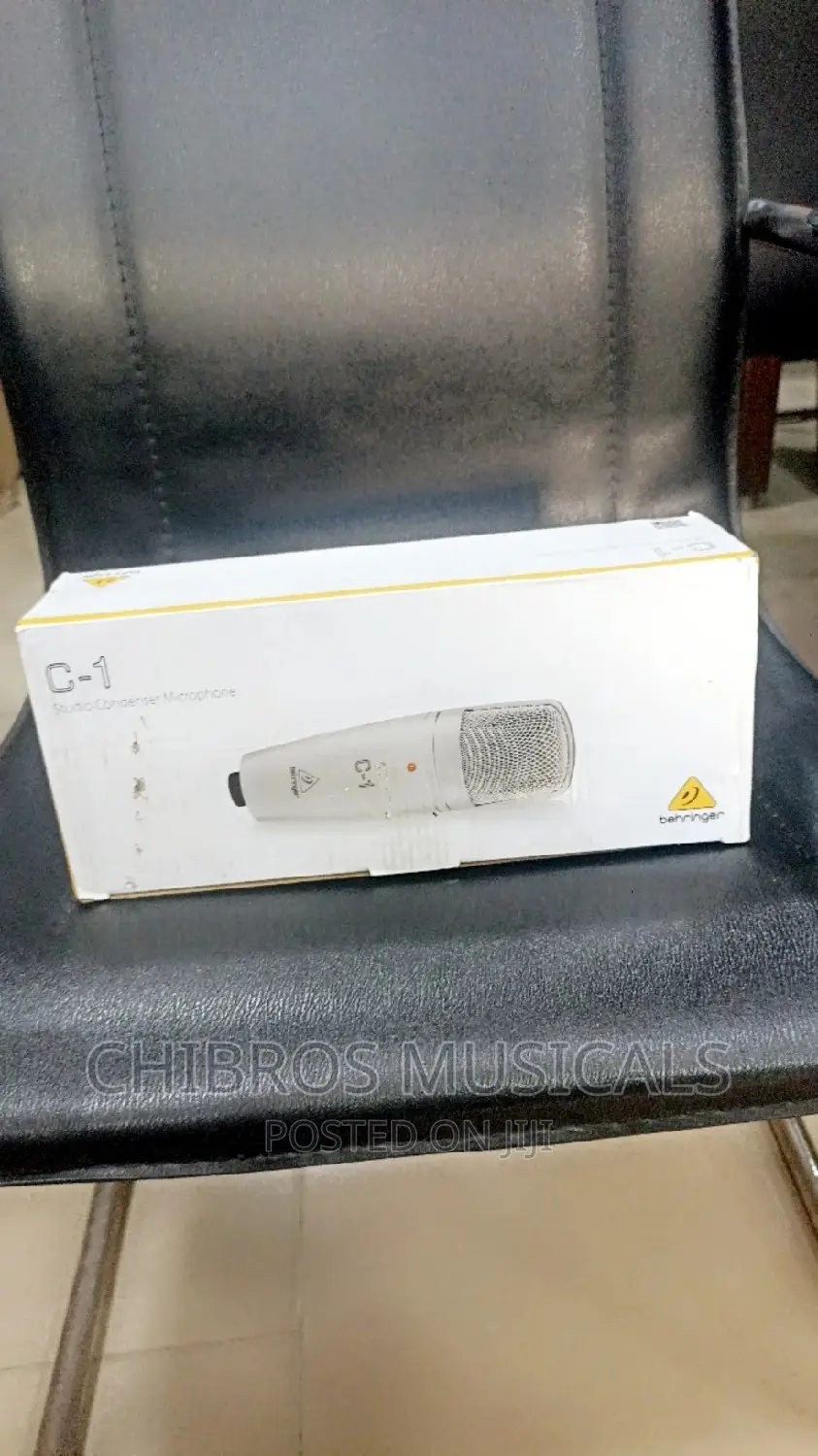 Behringer C-1 Studio Condenser Microphone C1