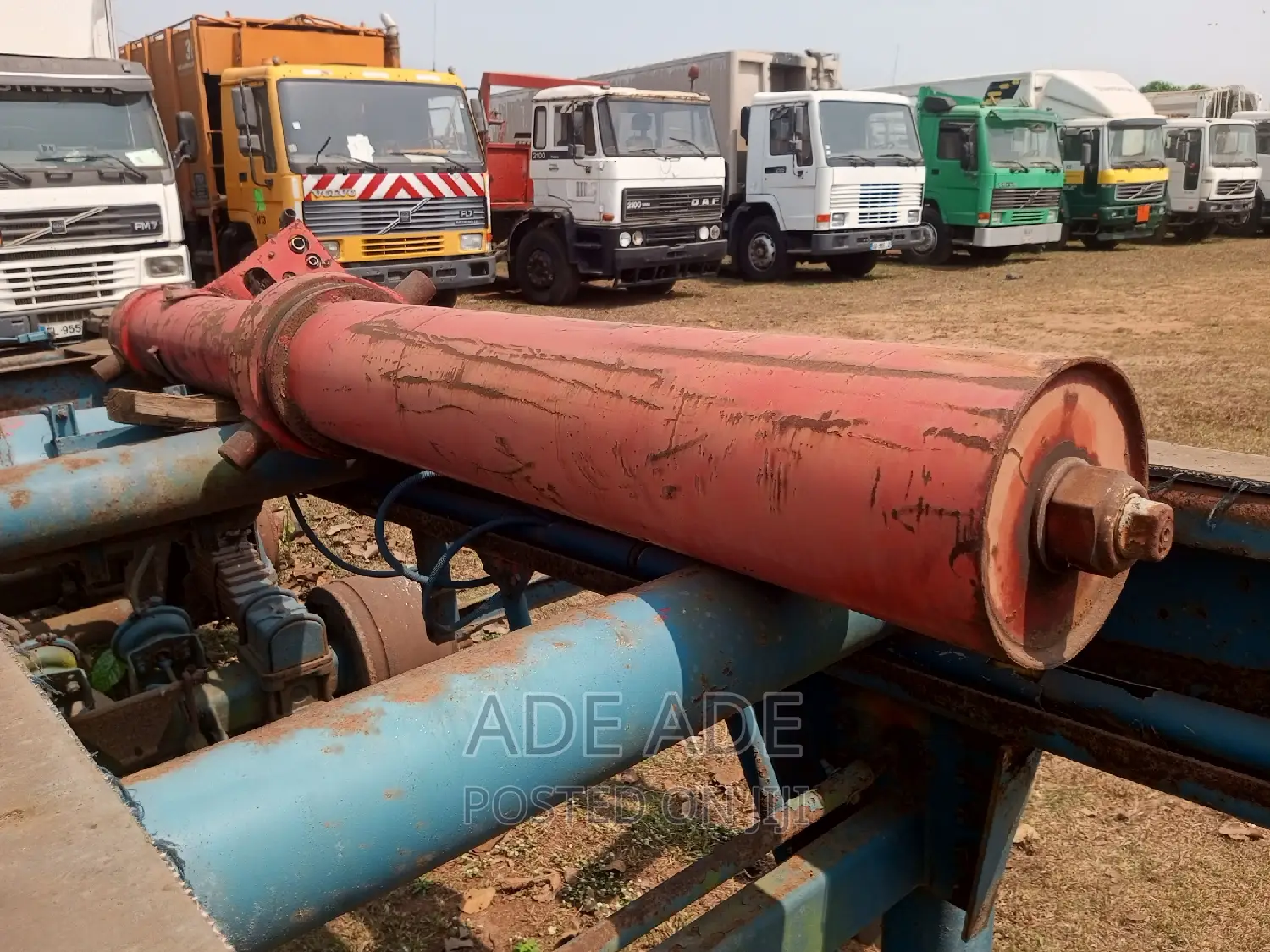 Tipping Trailer Piston