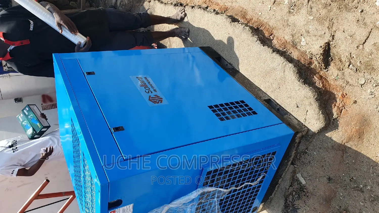 Screw Air Compressor 25h.P 18.5 Kw