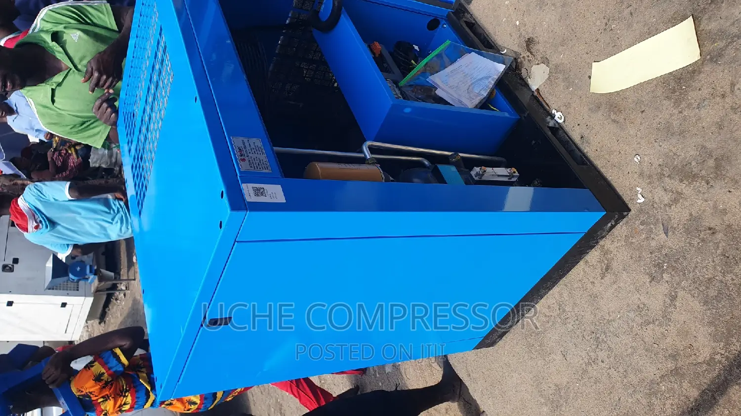 Screw Air Compressor 25h.P 18.5 Kw