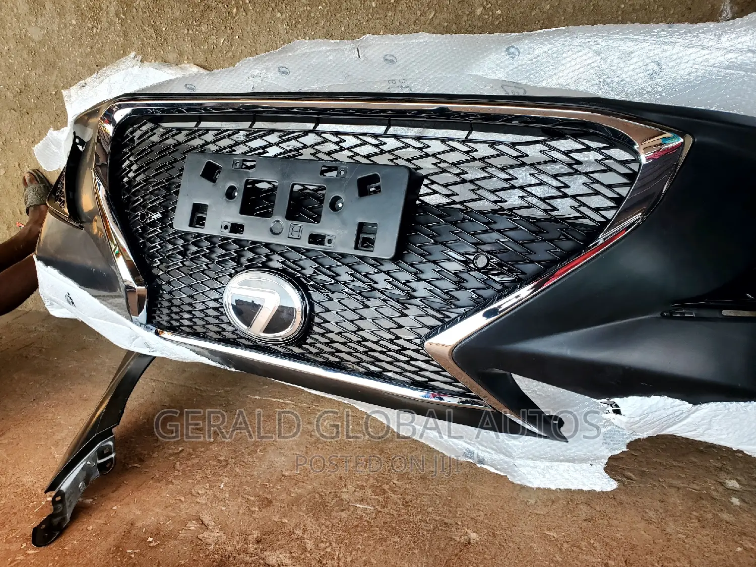 Lexus ES 350 2010 Upgrade Bumper [Basket]