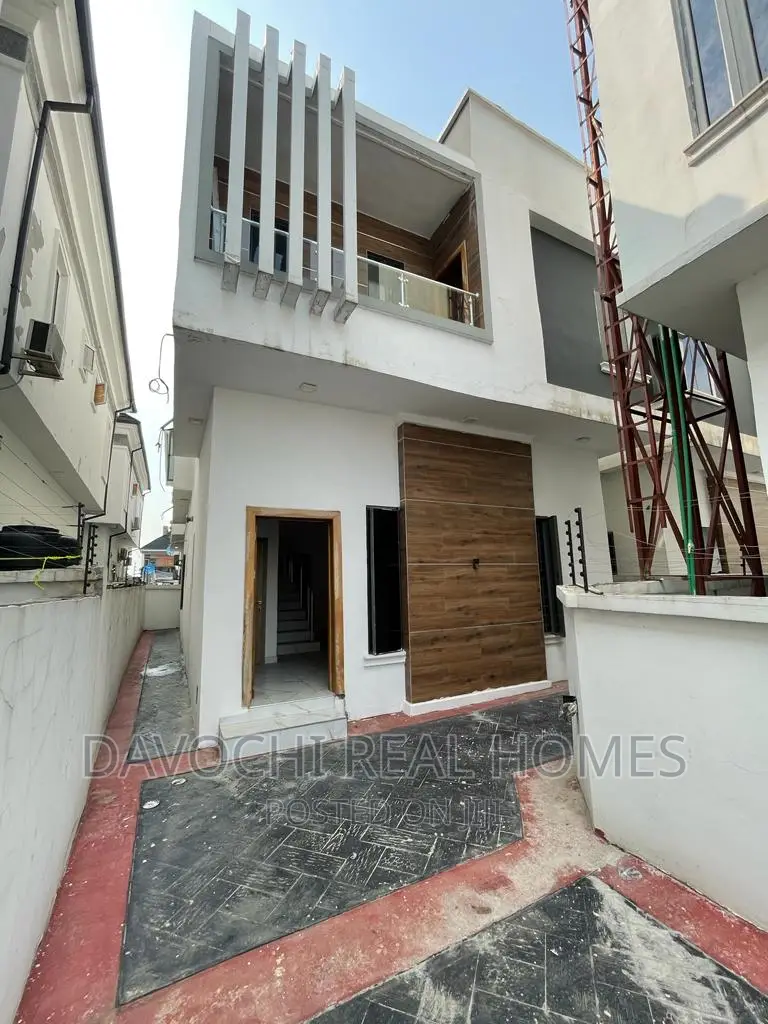 4bdrm Duplex in Chevron Drive, Lekki for rent