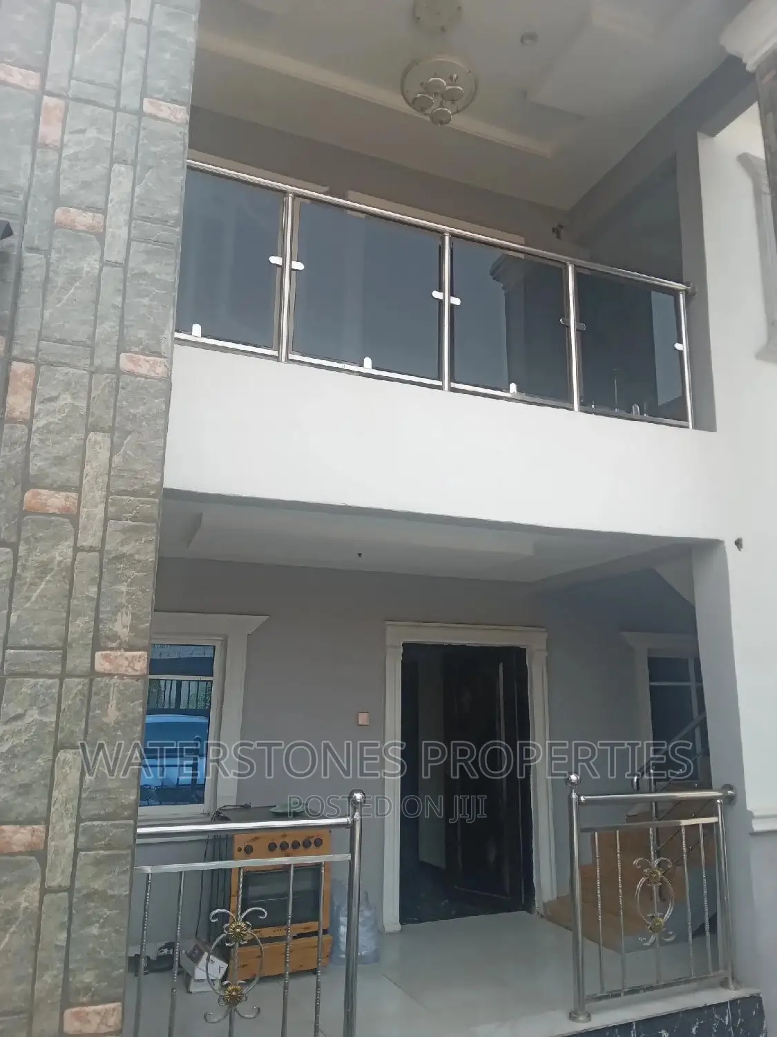 1bdrm Room & Parlour in Okpanam Road Asaba, Oshimili South for rent