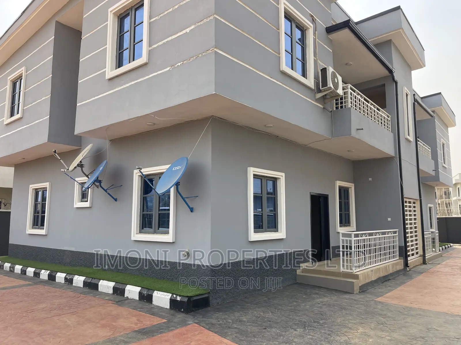 2bdrm Block of Flats in Fo1, Kubwa for rent