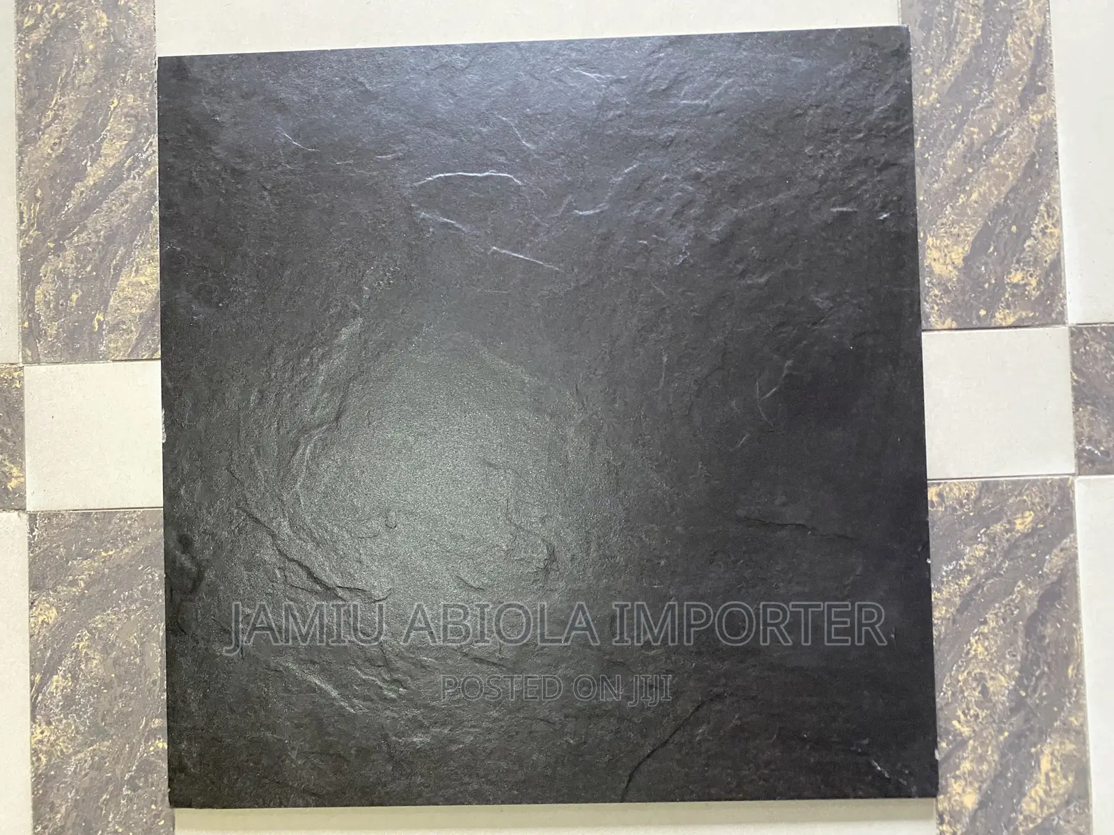 Rustic Black 60x60 Royal Product