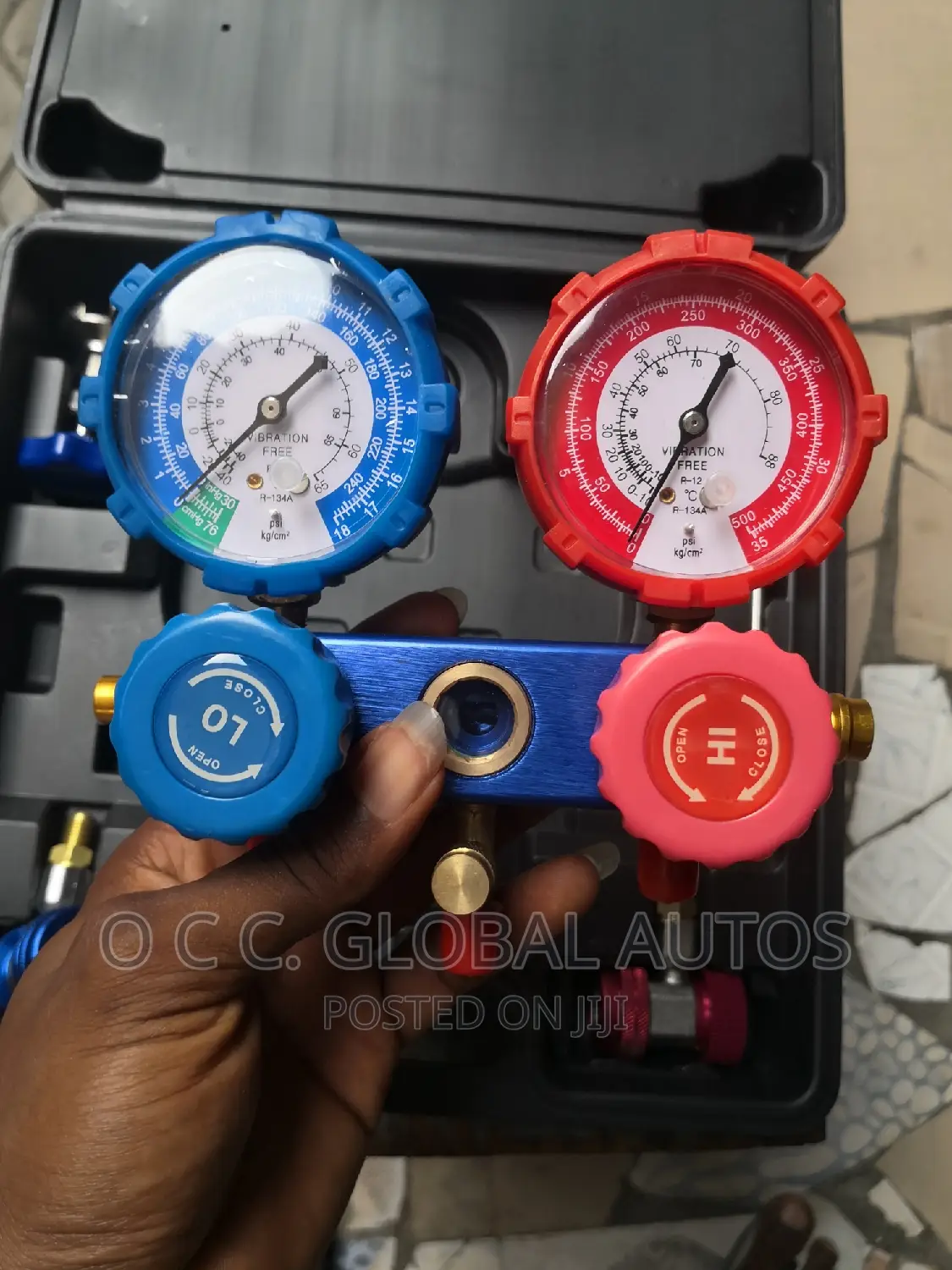 Manifold Gauge With Hose