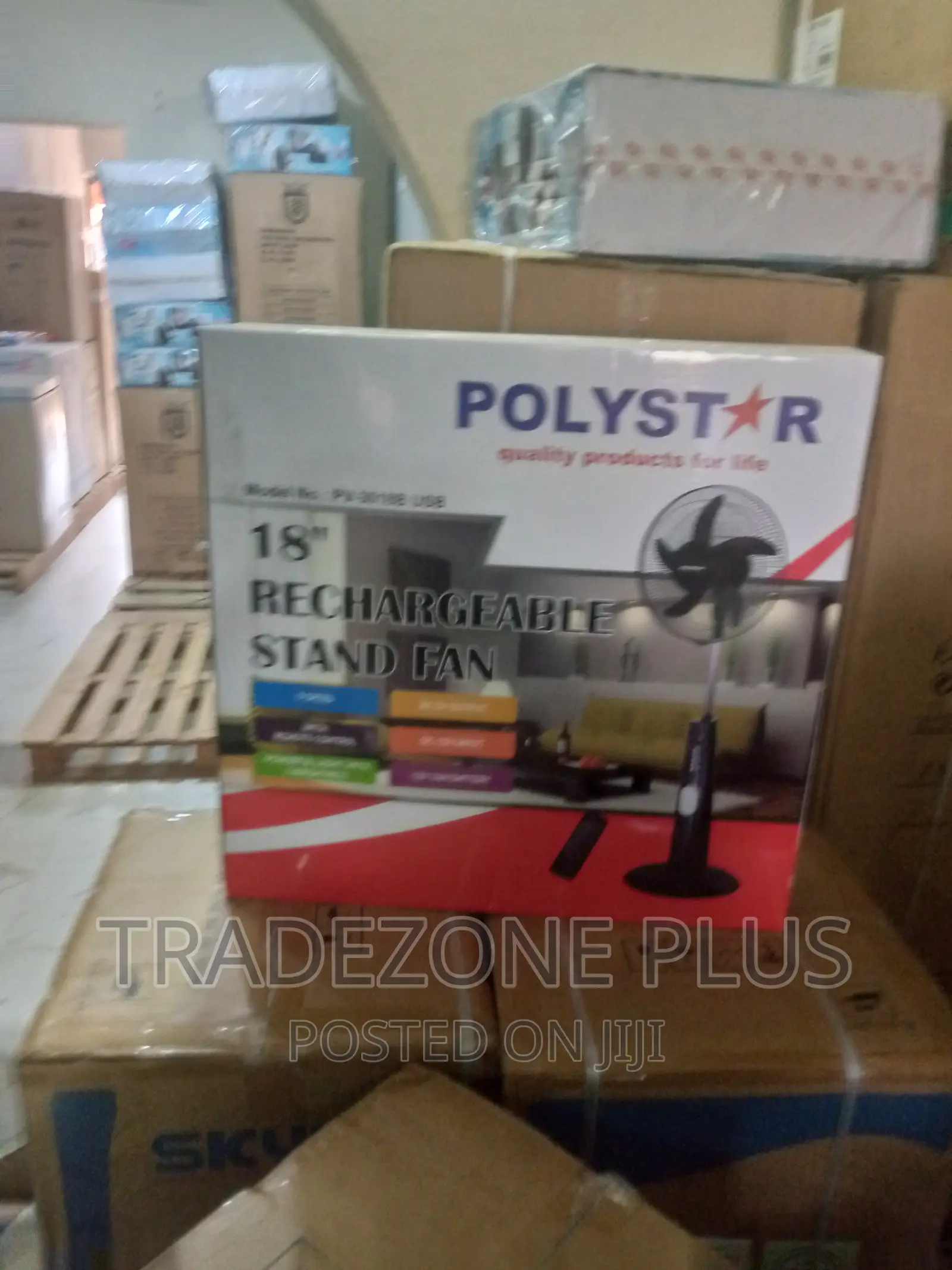 Polystar (Pv3018b) 18-Inch Rechargeable Standing Fan